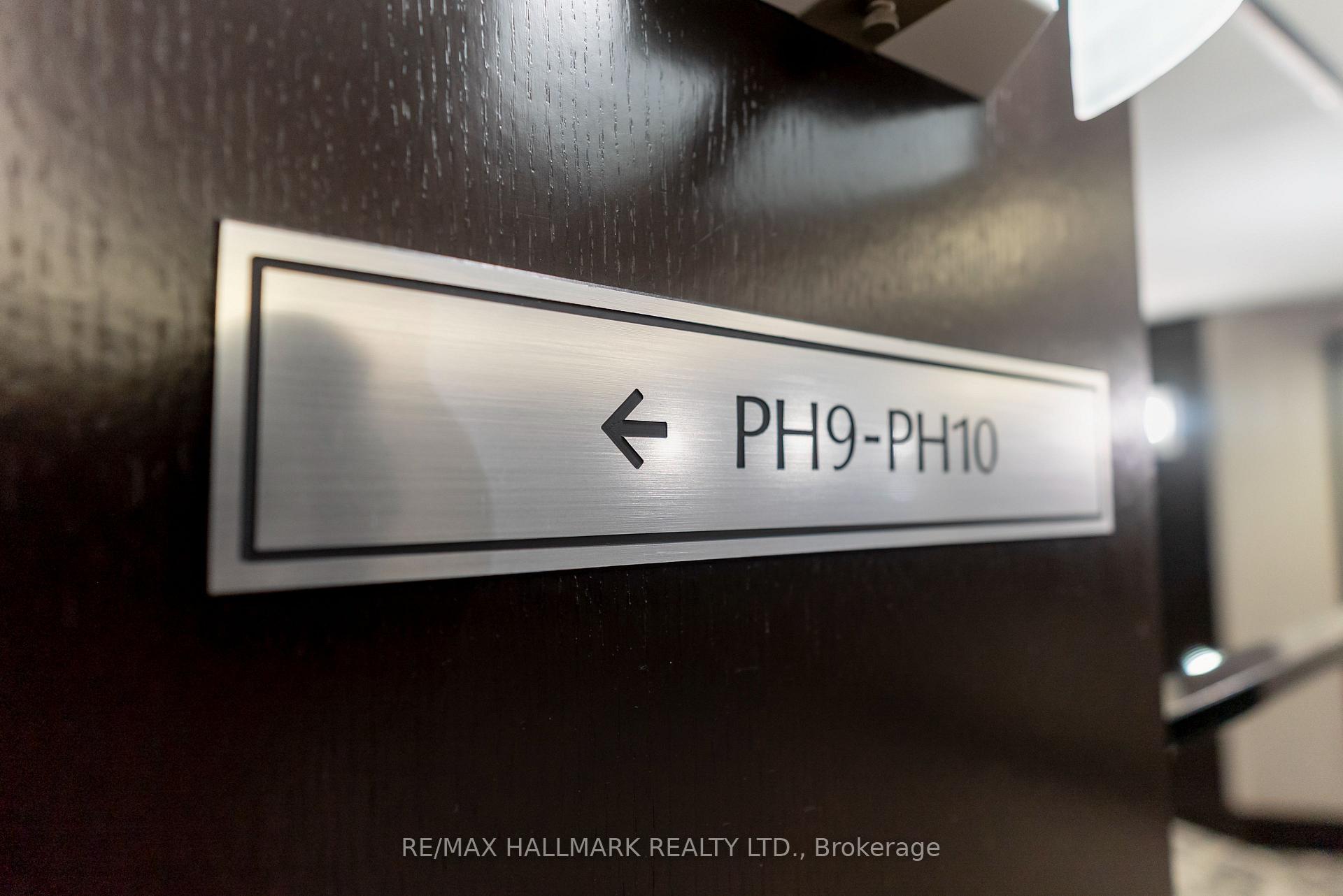 Photo 4 of Unit Ph9, 10 Queens Quay W, Toronto, Waterfront Communities — HOMEH
