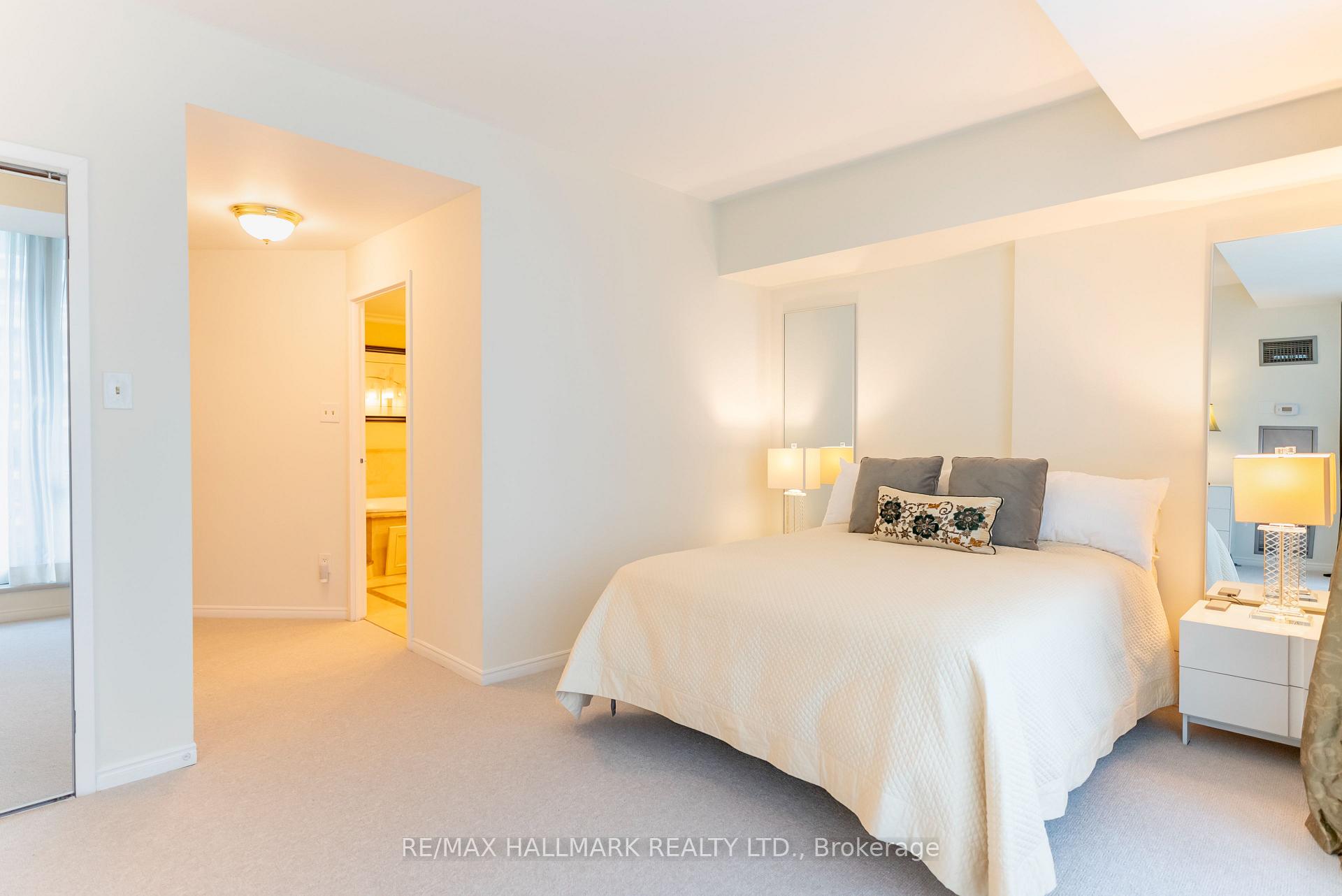 Photo 20 of Unit Ph9, 10 Queens Quay W, Toronto, Waterfront Communities — HOMEH