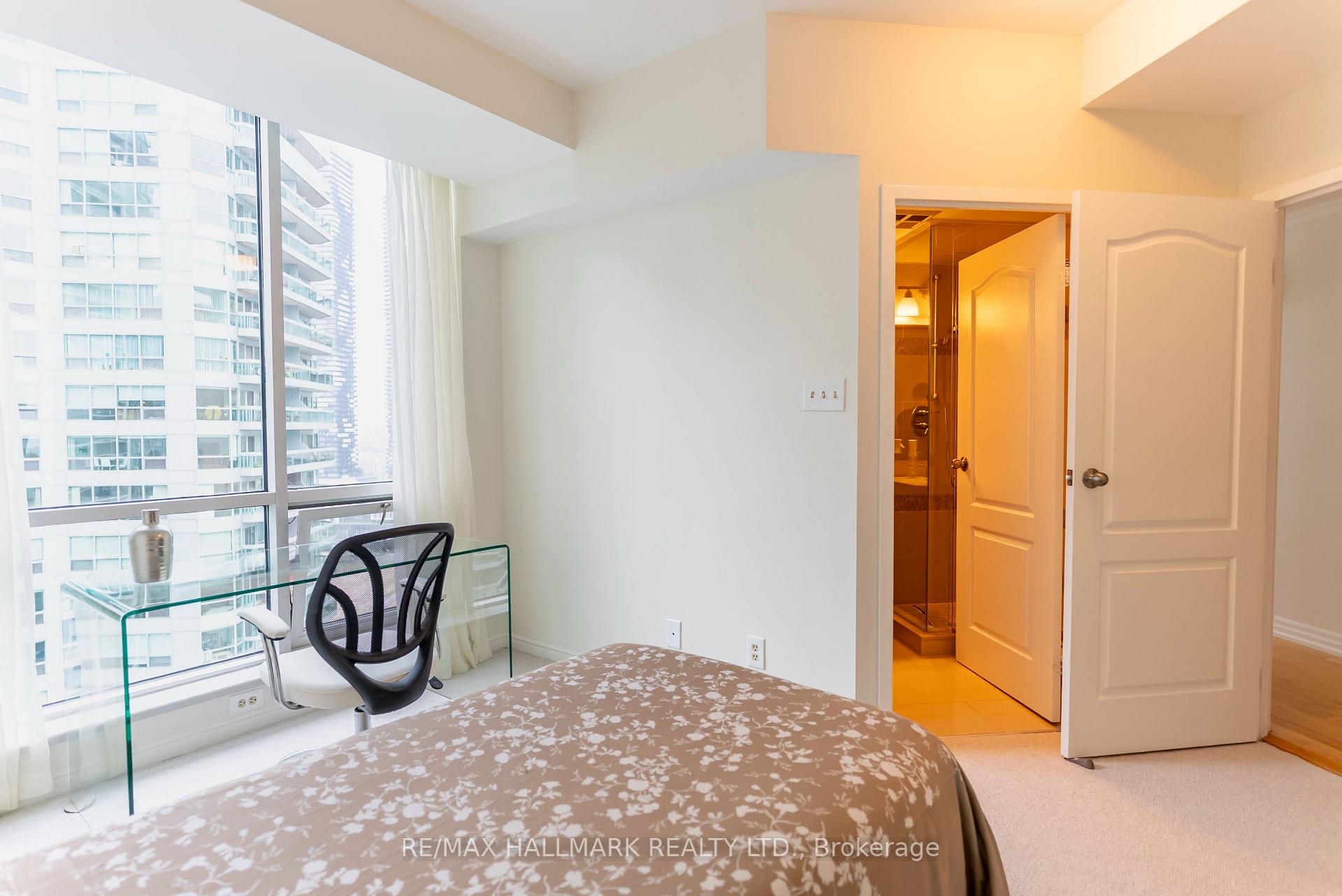 Photo 32 of Unit Ph9, 10 Queens Quay W, Toronto, Waterfront Communities — HOMEH