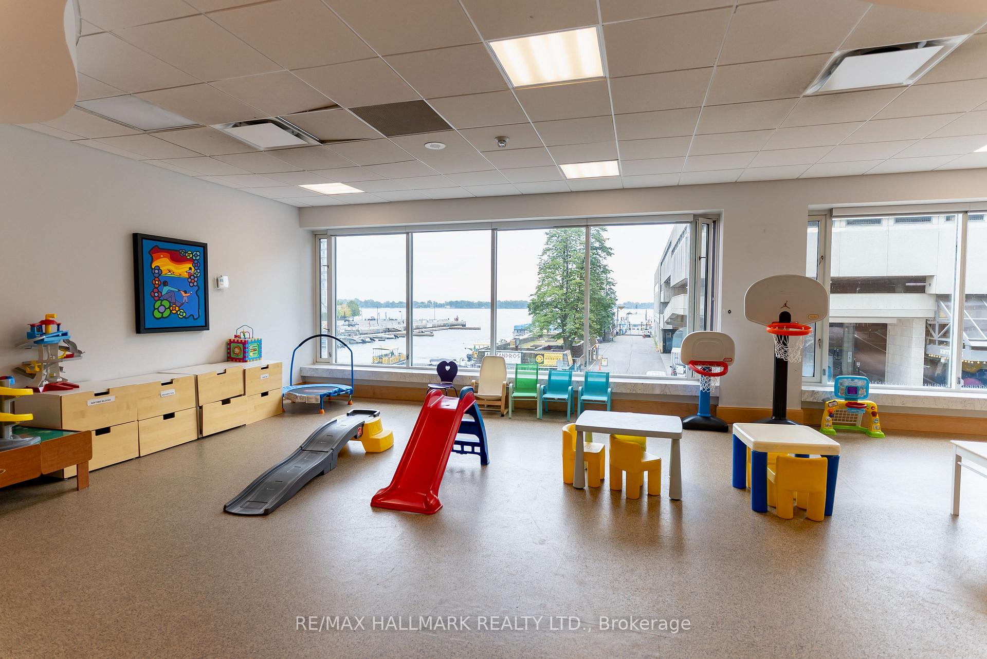 Photo 38 of Unit Ph9, 10 Queens Quay W, Toronto, Waterfront Communities — HOMEH