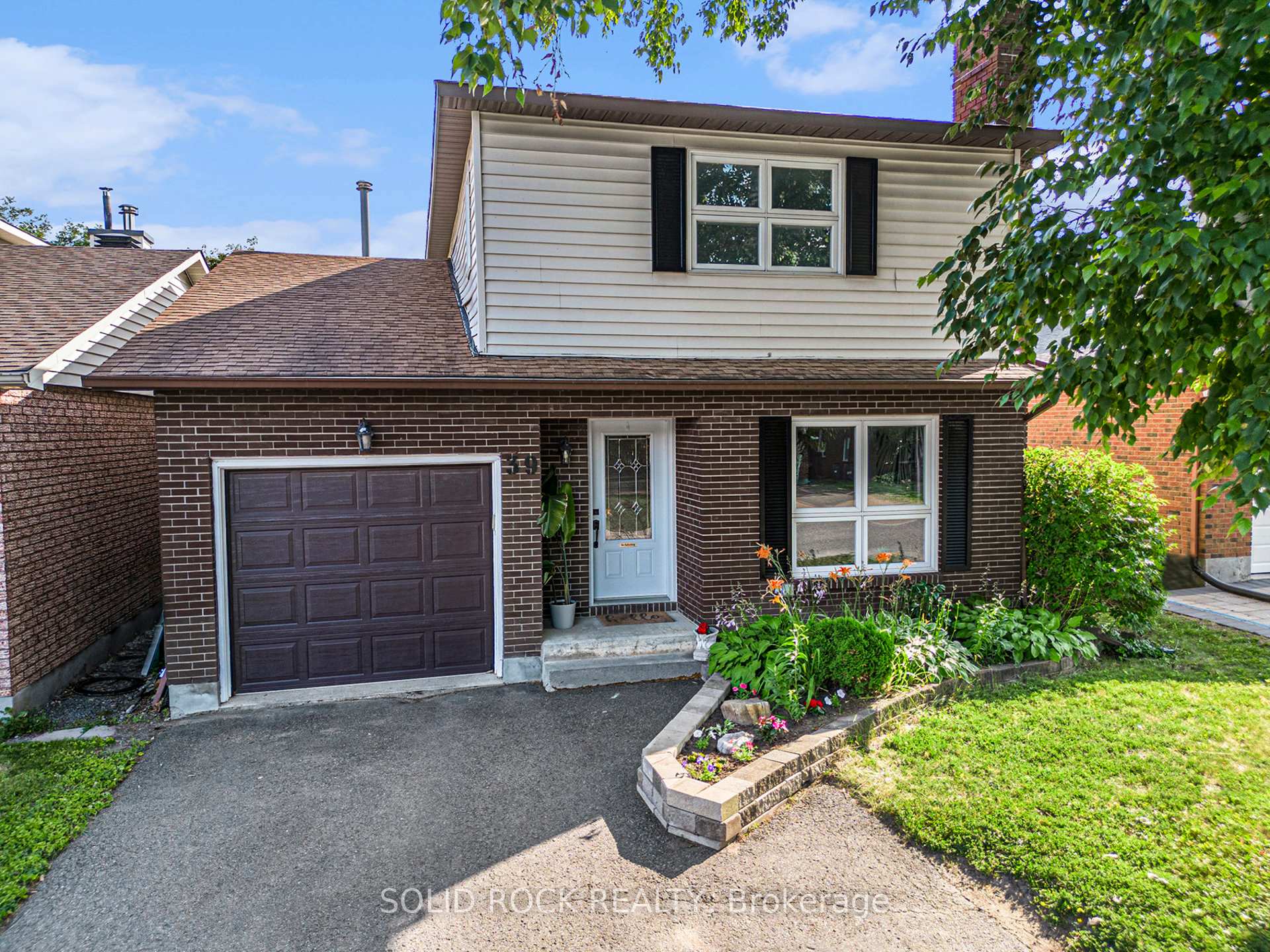 Photo 1 of 39 Kadeer Way, Ottawa, Barrhaven - Knollsbrook — HOMEH