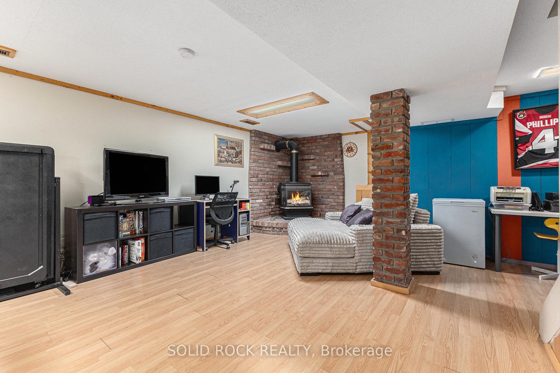 Photo 24 of 39 Kadeer Way, Ottawa, Barrhaven - Knollsbrook — HOMEH
