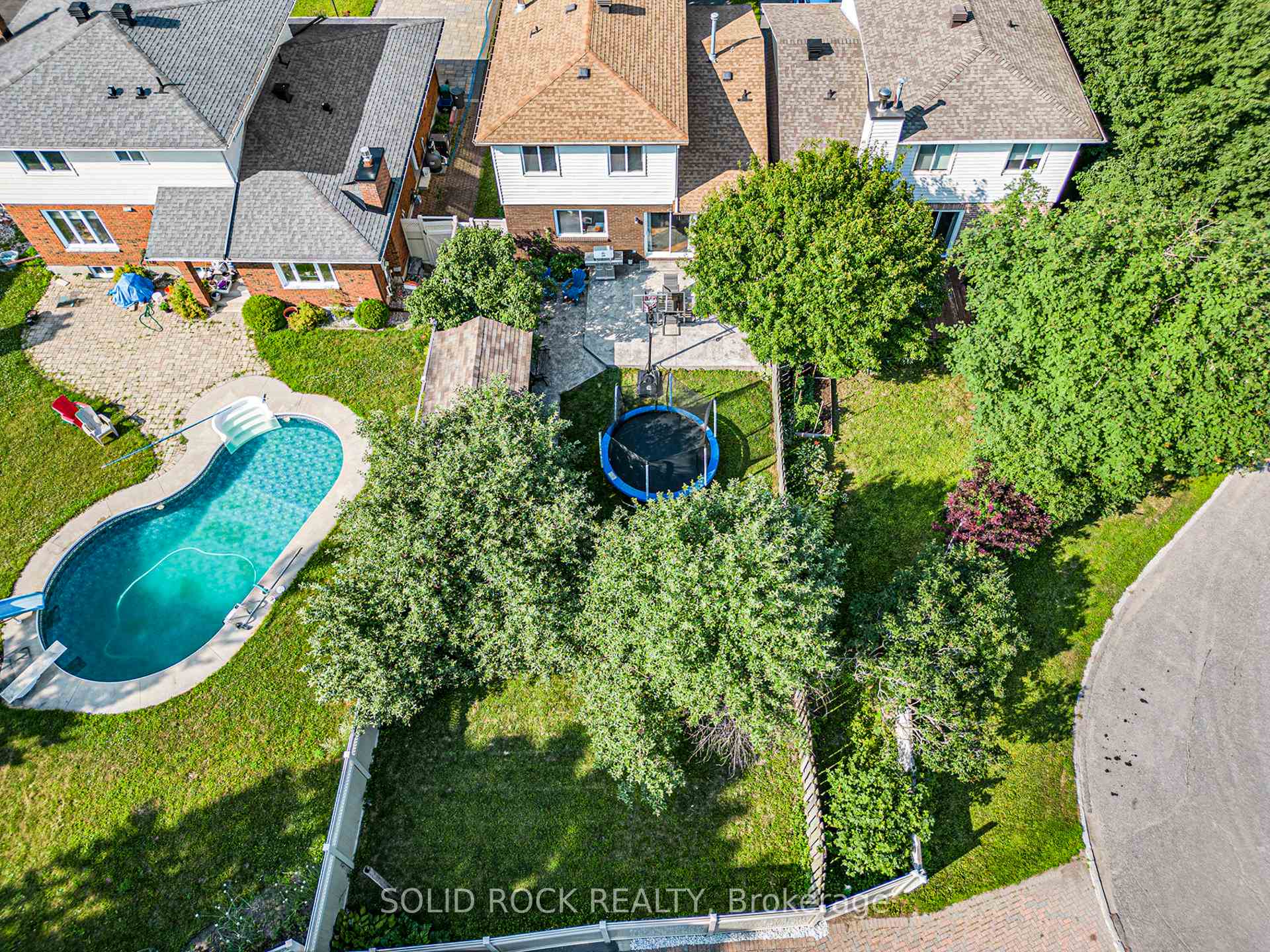 Photo 36 of 39 Kadeer Way, Ottawa, Barrhaven - Knollsbrook — HOMEH
