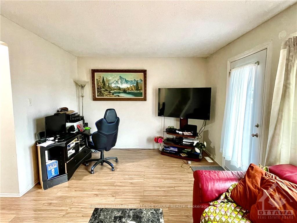 Photo 4 of Unit 8, 1906 Belmore Lane, Ottawa, Blackburn Hamlet (South) — HOMEH