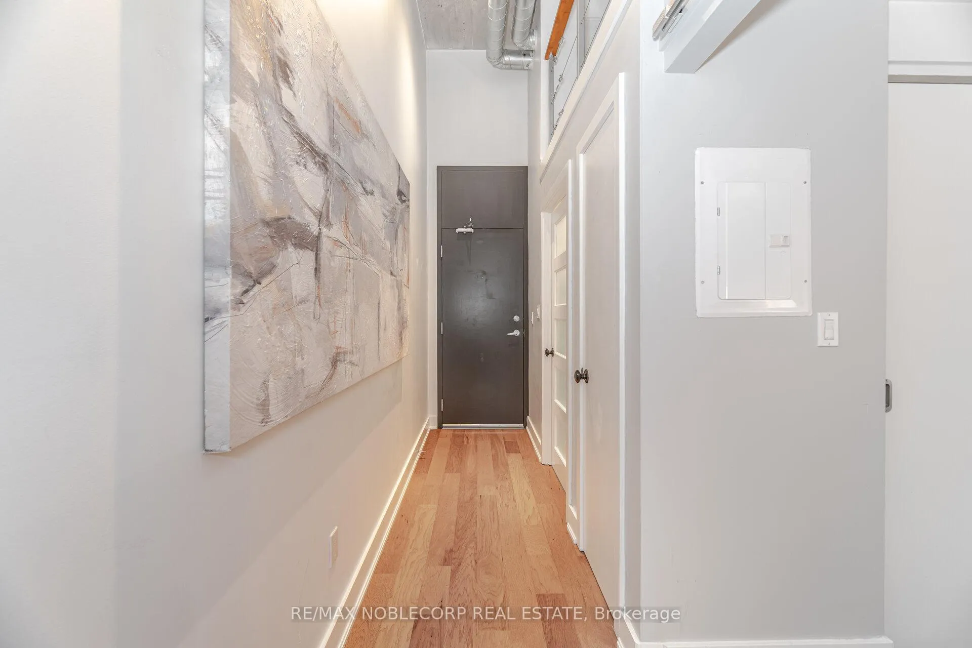 Photo 3 of Unit 228, 637 Lake Shore Boulevard W, Toronto, Niagara — HOMEH