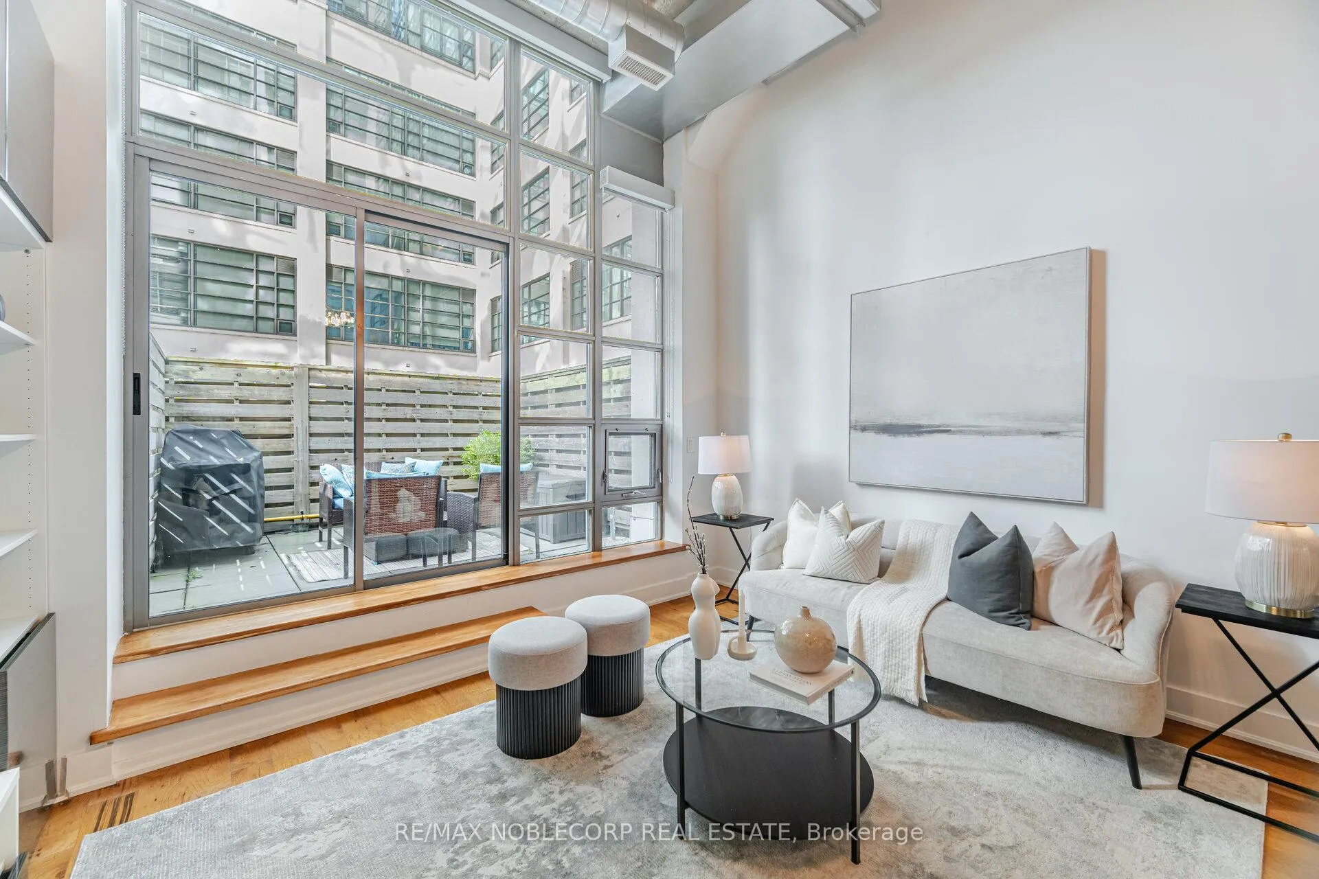 Photo 11 of Unit 228, 637 Lake Shore Boulevard W, Toronto, Niagara — HOMEH