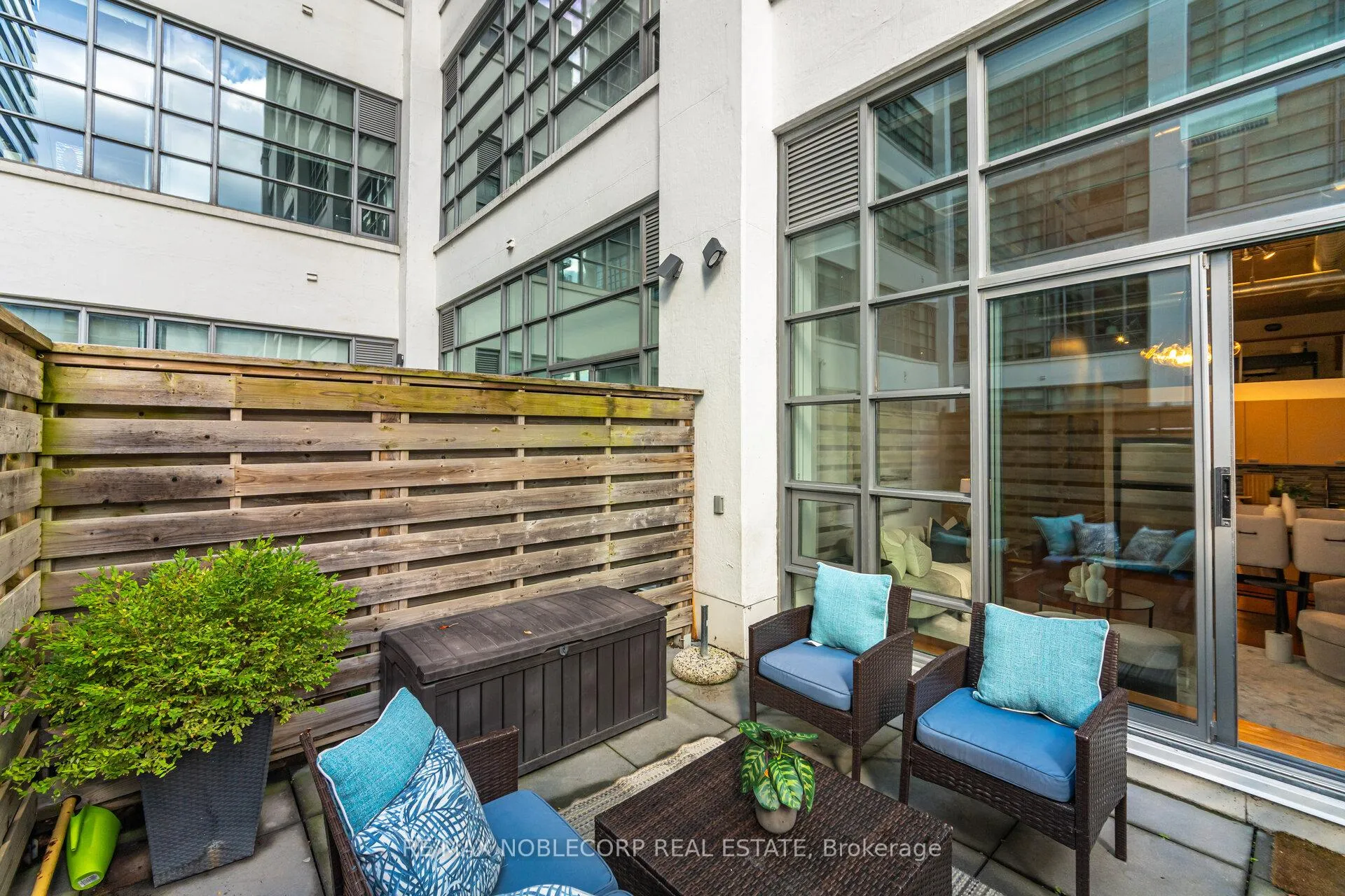 Photo 27 of Unit 228, 637 Lake Shore Boulevard W, Toronto, Niagara — HOMEH