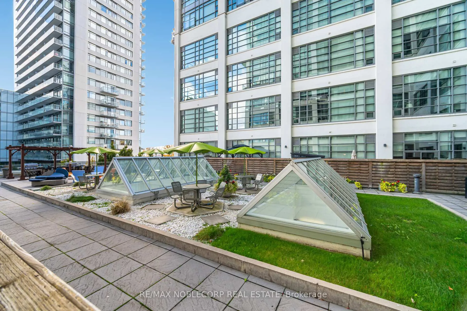 Photo 35 of Unit 228, 637 Lake Shore Boulevard W, Toronto, Niagara — HOMEH