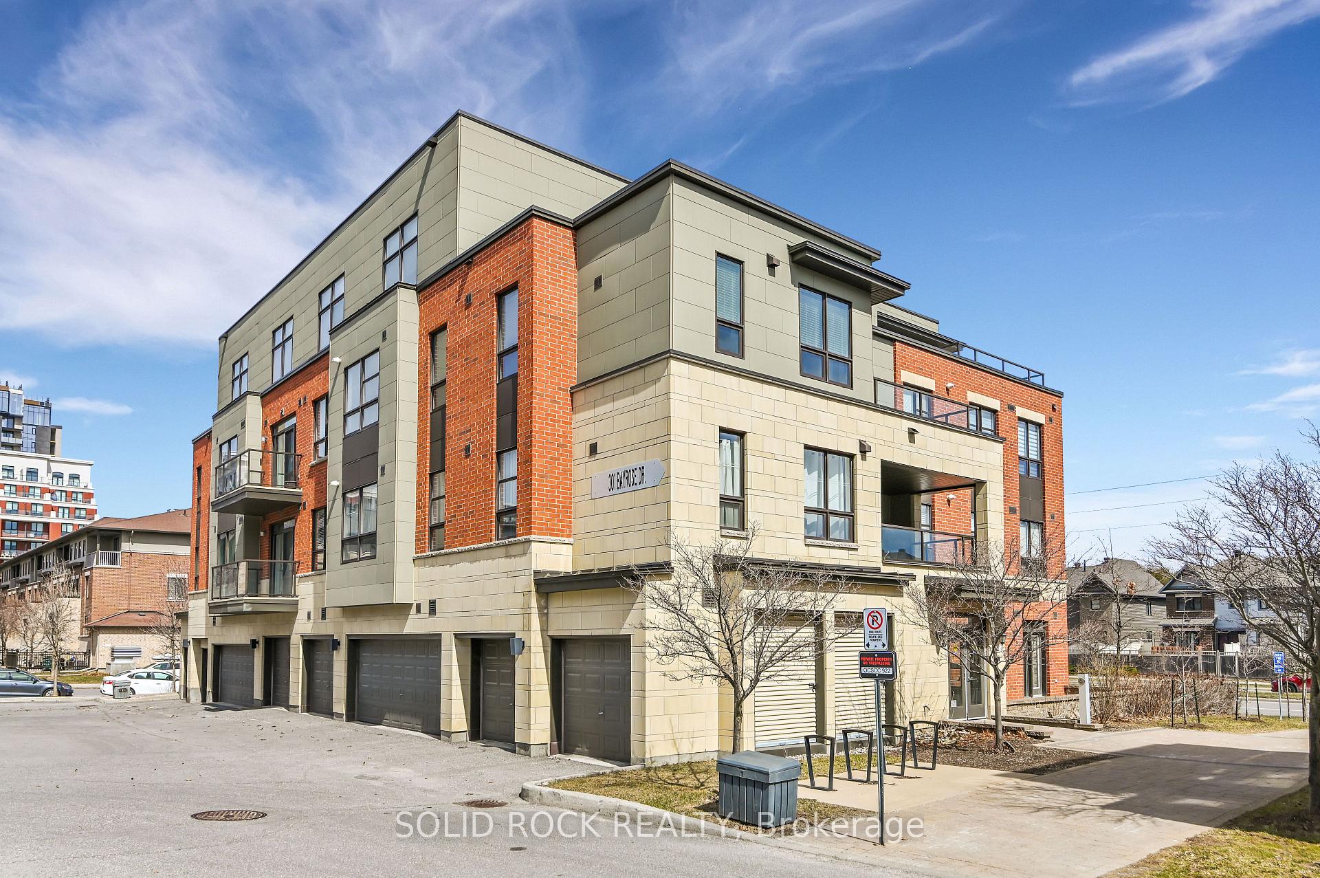 Photo 2 of Unit 302, 301 Bayrose Drive, Ottawa, Barrhaven - Strandherd — HOMEH