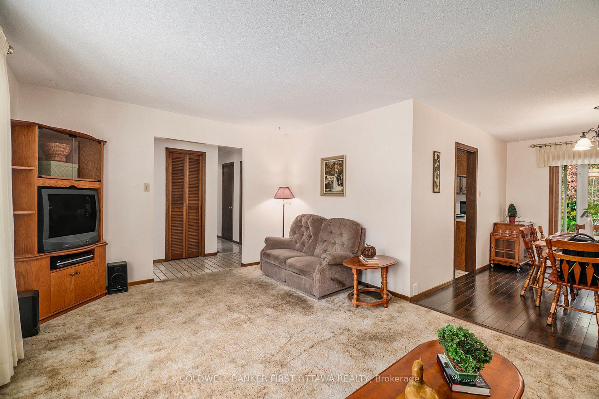 Photo 8 of 521 Ridgewood Drive, Cornwall — HOMEH