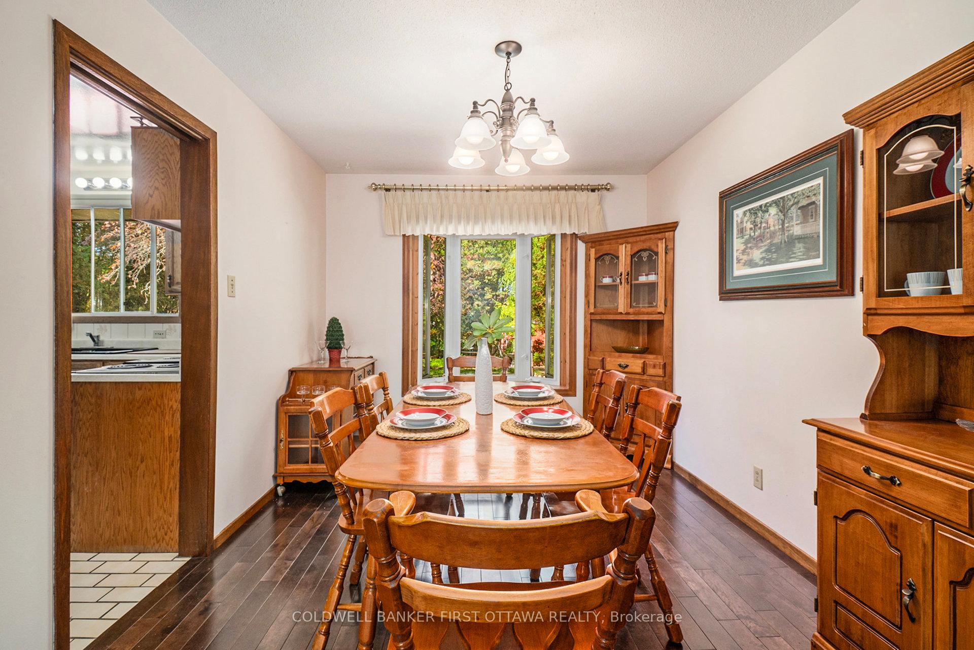 Photo 3 of 521 Ridgewood Drive, Cornwall — HOMEH