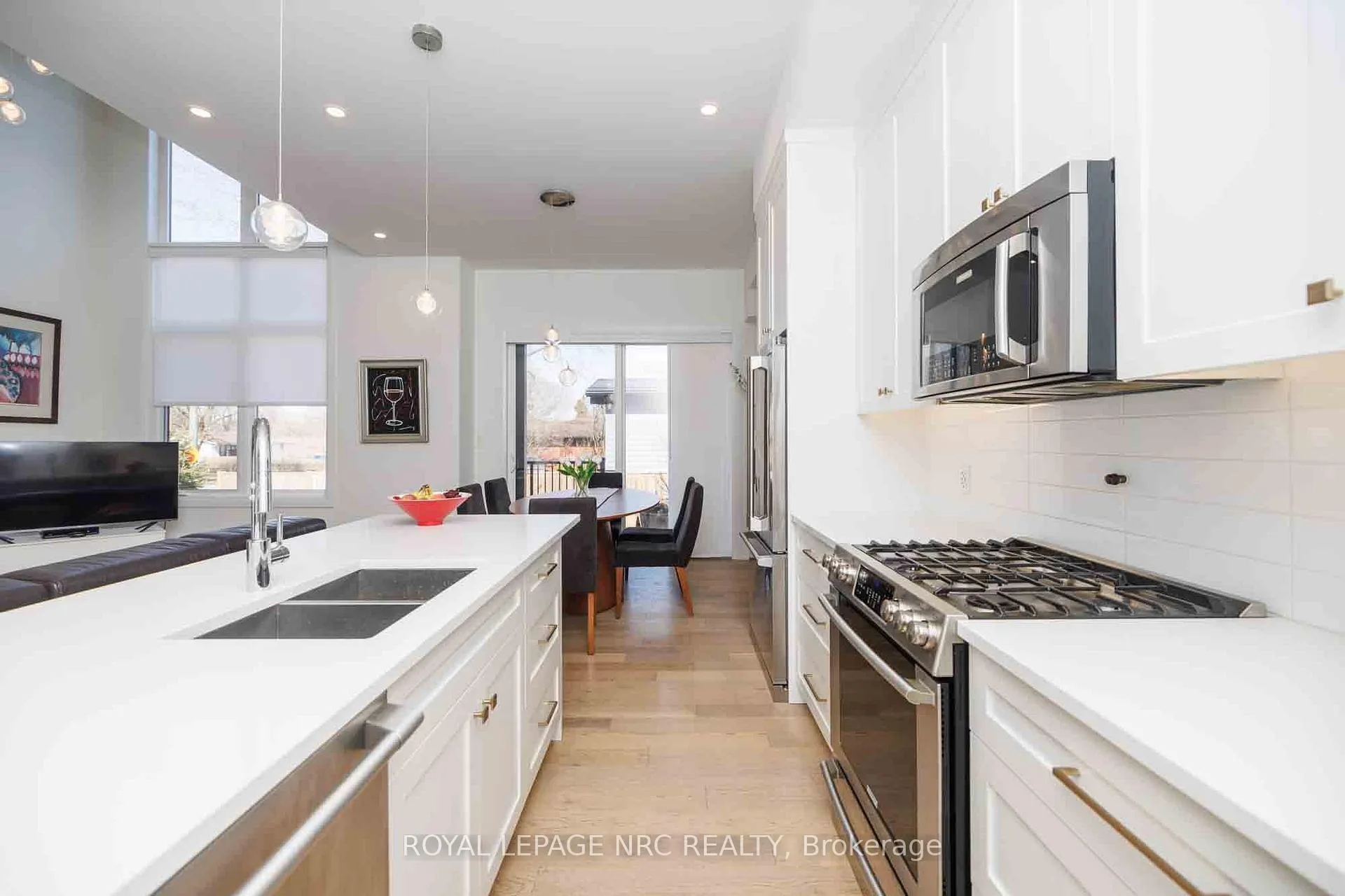 Photo 11 of Unit 3, 1465 Station Street, Pelham, Fonthill — HOMEH