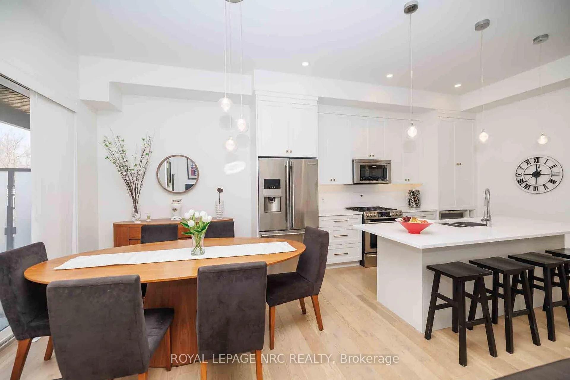 Photo 15 of Unit 3, 1465 Station Street, Pelham, Fonthill — HOMEH