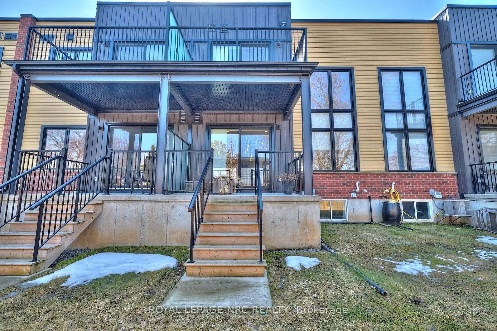 Photo 44 of Unit 3, 1465 Station Street, Pelham, Fonthill — HOMEH