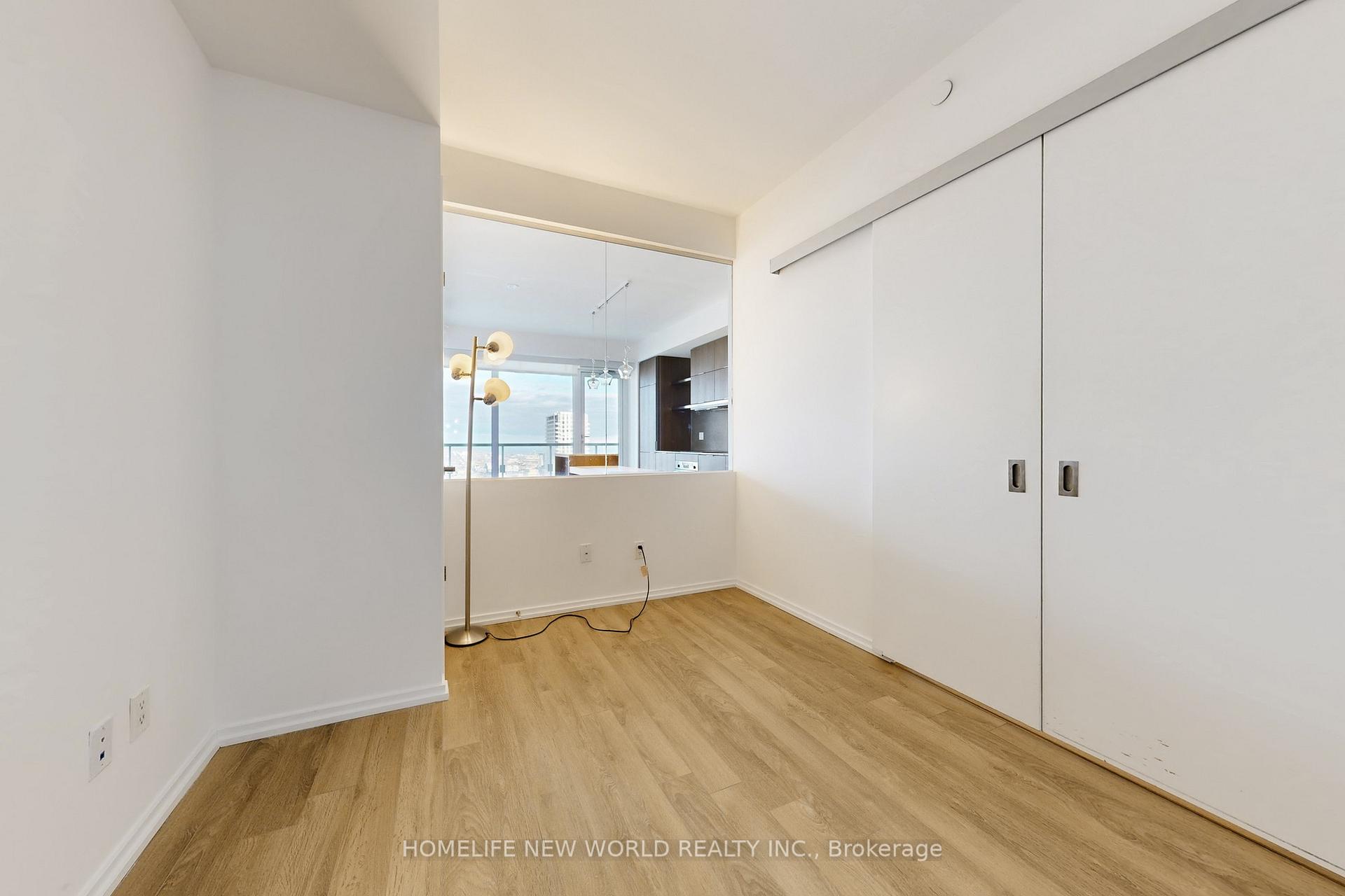 Photo 13 of Unit 4303, 197 Yonge Street, Toronto, Church-Yonge Corridor — HOMEH