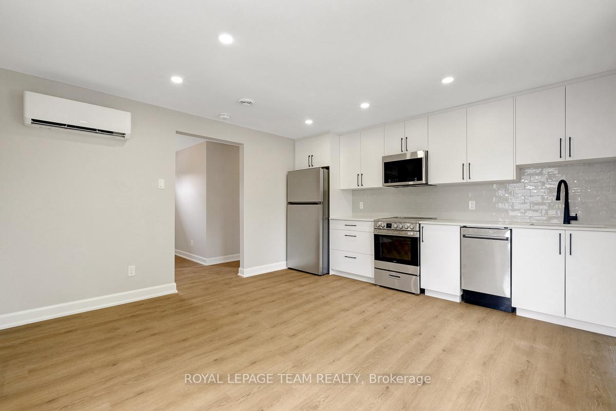Photo 5 of Unit 3, 1952 Othello Avenue, Ottawa, Elmvale Acres/Urbandale — HOMEH