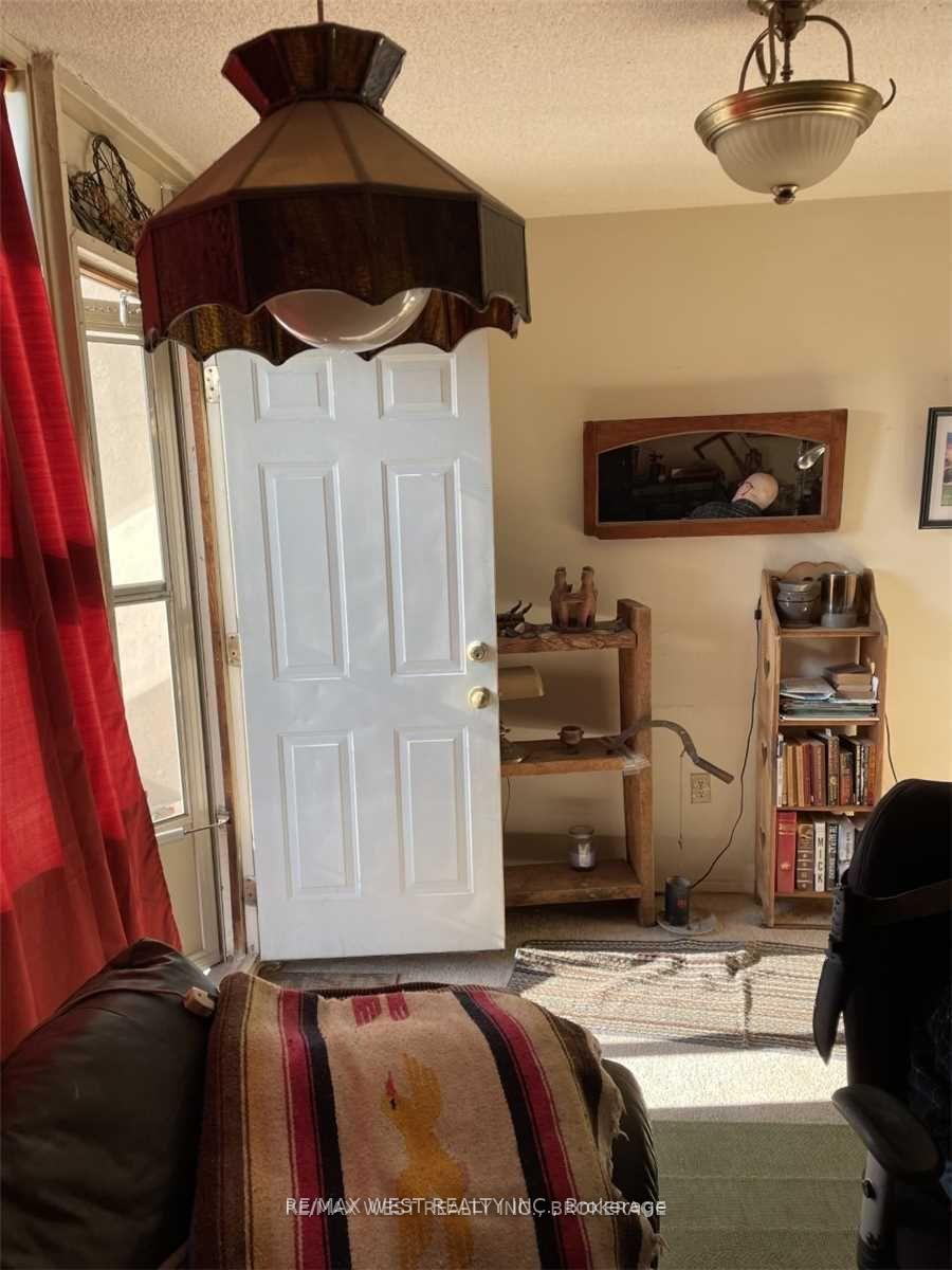 Photo 3 of Unit 1011, 15 Albright Road, Hamilton, Vincent — HOMEH
