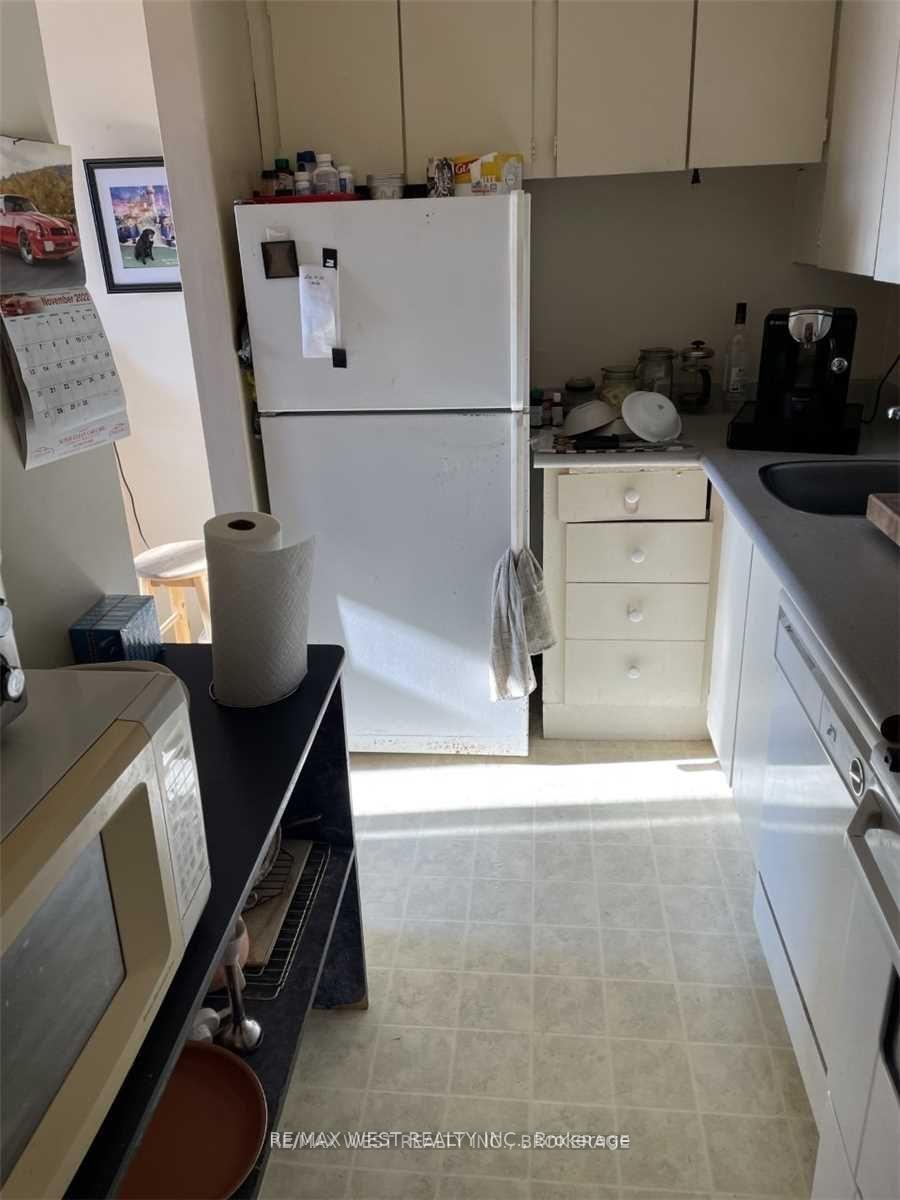 Photo 6 of Unit 1011, 15 Albright Road, Hamilton, Vincent — HOMEH