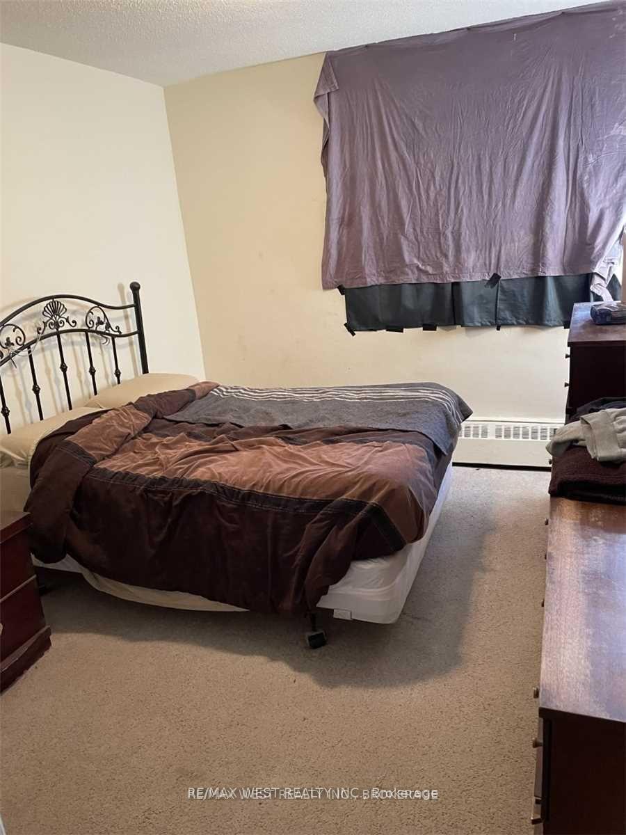 Photo 9 of Unit 1011, 15 Albright Road, Hamilton, Vincent — HOMEH