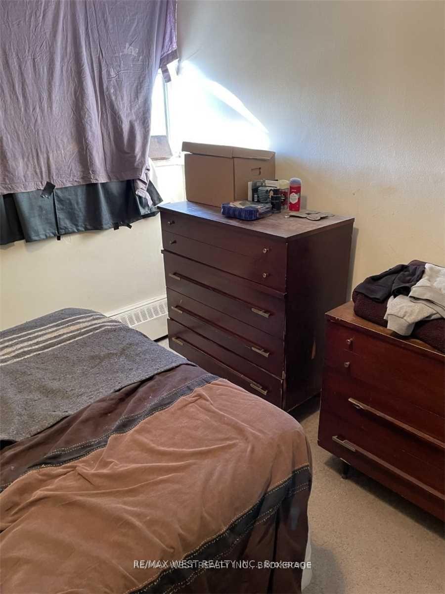 Photo 10 of Unit 1011, 15 Albright Road, Hamilton, Vincent — HOMEH