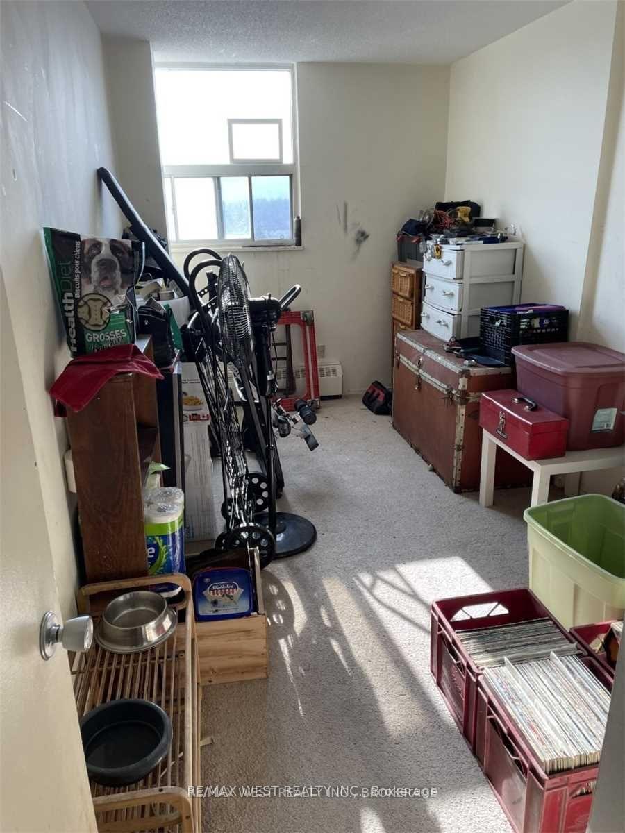 Photo 11 of Unit 1011, 15 Albright Road, Hamilton, Vincent — HOMEH