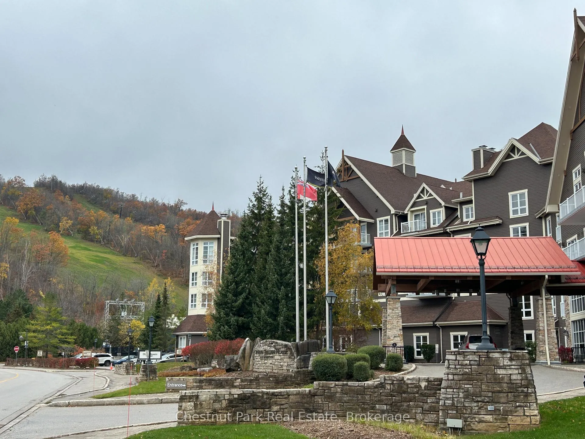 Photo 2 of Unit 165, 220 Gord Canning Drive, Blue Mountains — HOMEH