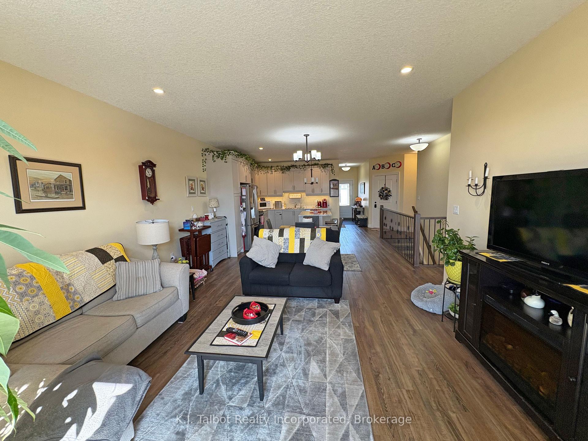 Photo 19 of Unit UNIT #18, 18 The Way, Goderich, Goderich (Town) — HOMEH