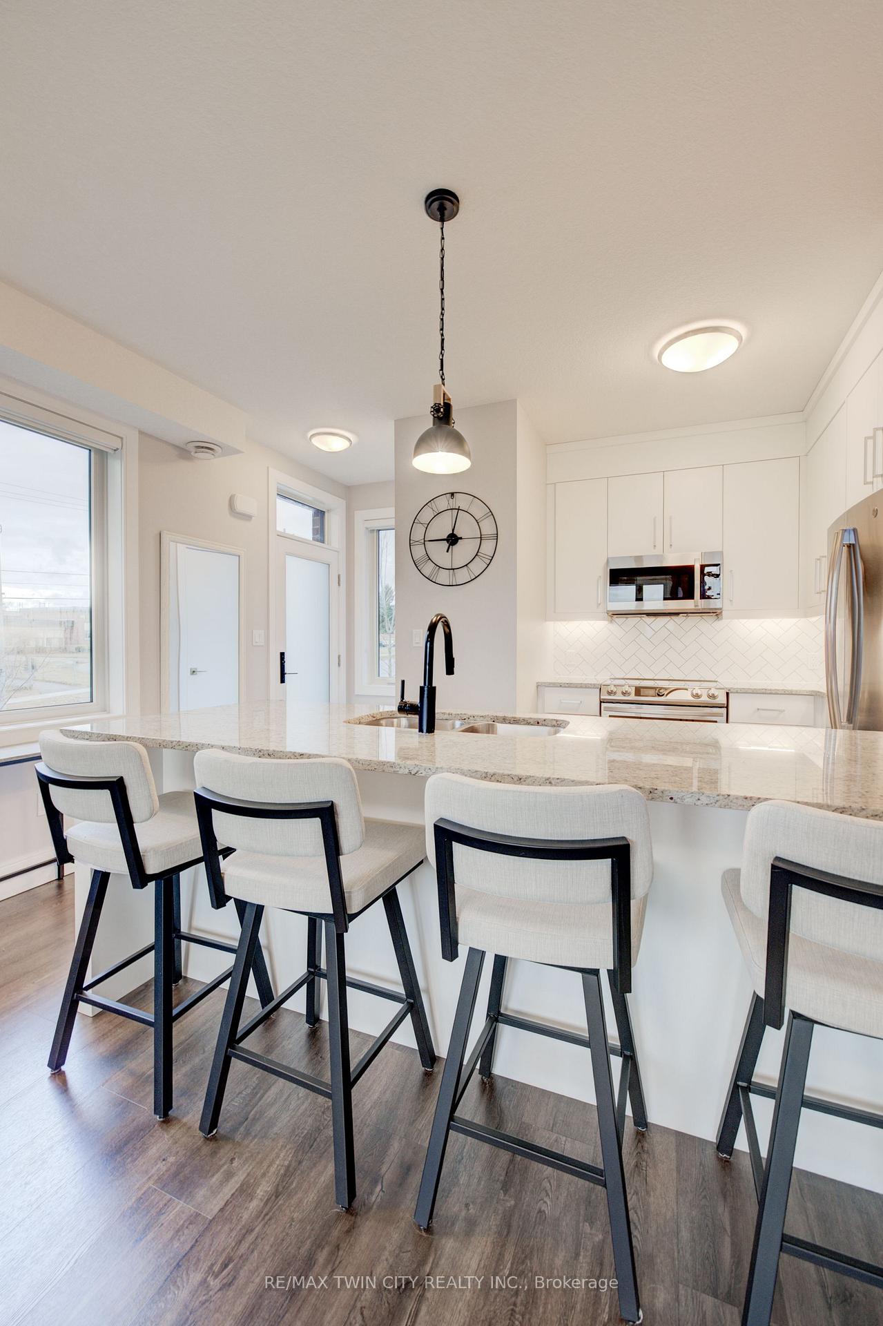 Photo 14 of Unit 29, 54 Bridge Street W, Kitchener — HOMEH