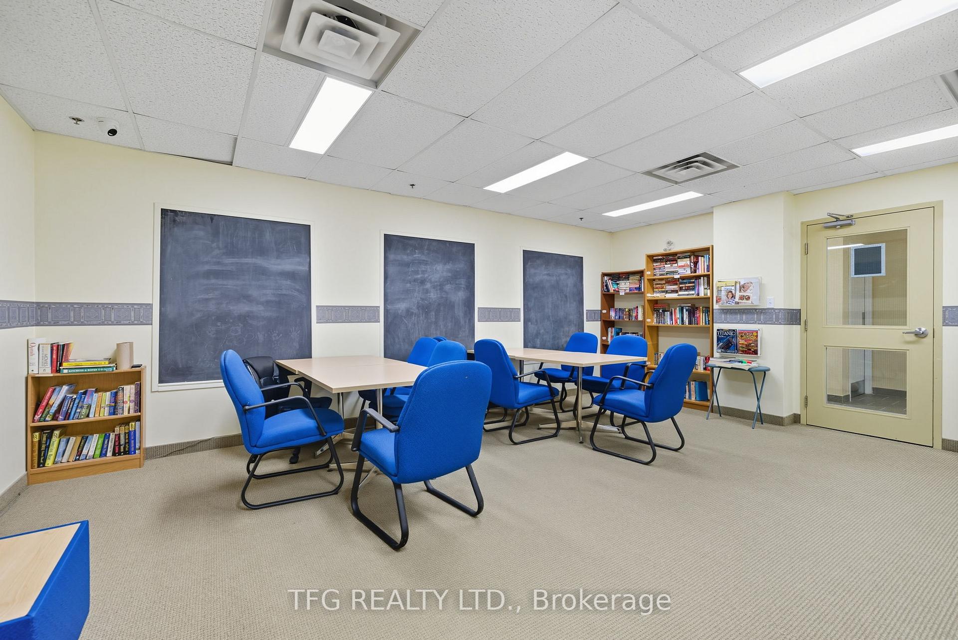 Photo 27 of Unit 211, 106 Aspen Springs Drive, Clarington, Bowmanville — HOMEH