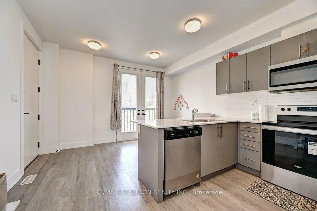 Photo 6 of Unit 7, 99 Roger Street, Waterloo — HOMEH