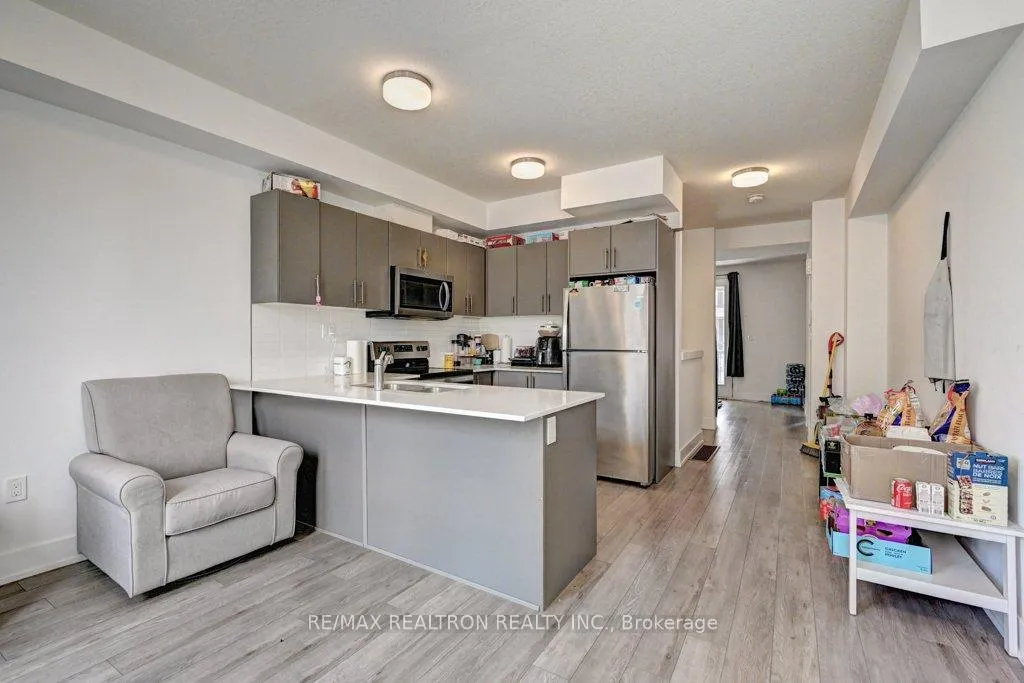 Photo 10 of Unit 7, 99 Roger Street, Waterloo — HOMEH