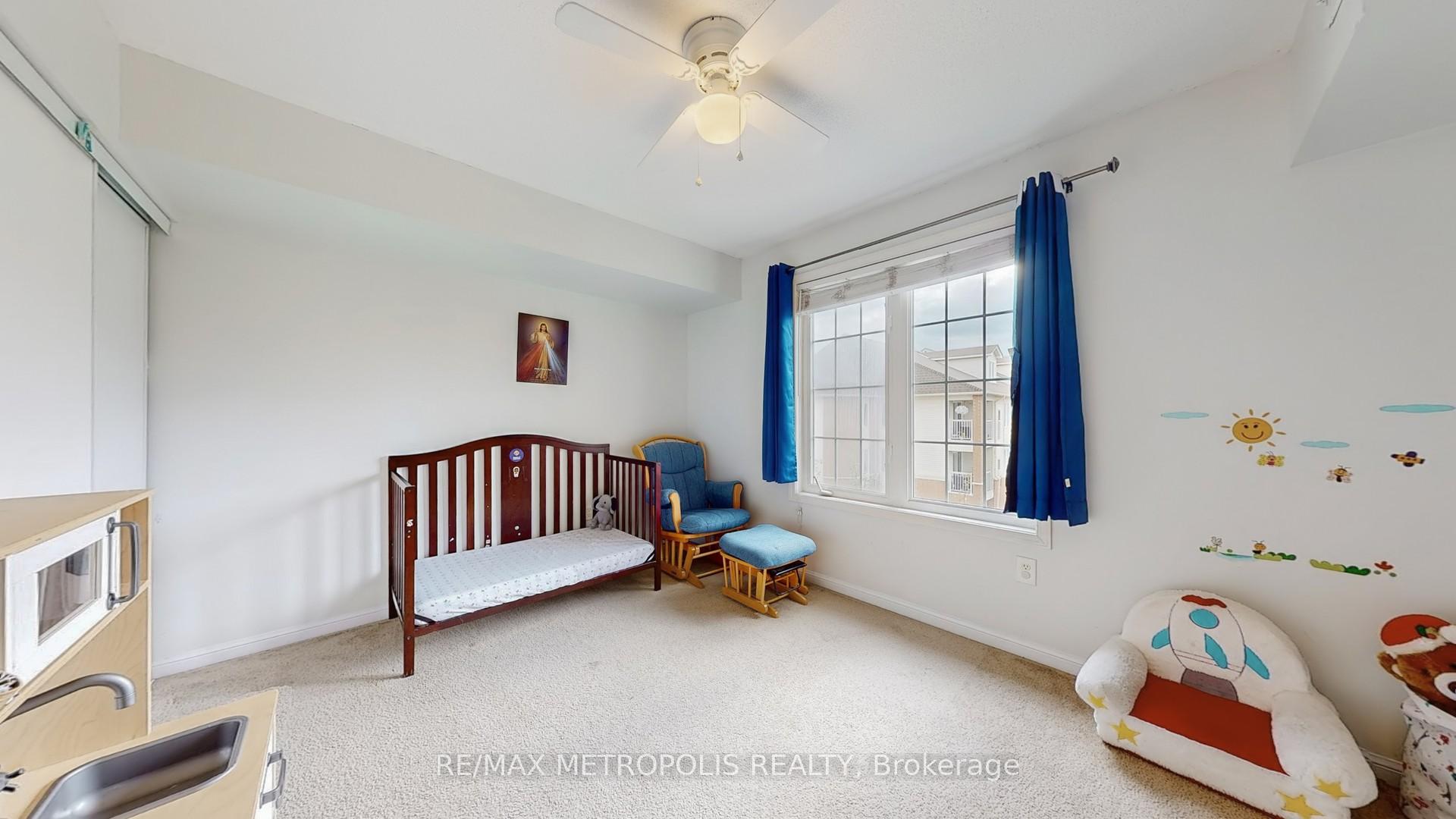 Photo 10 of Unit 3, 72 Petra Way, Whitby, Pringle Creek — HOMEH