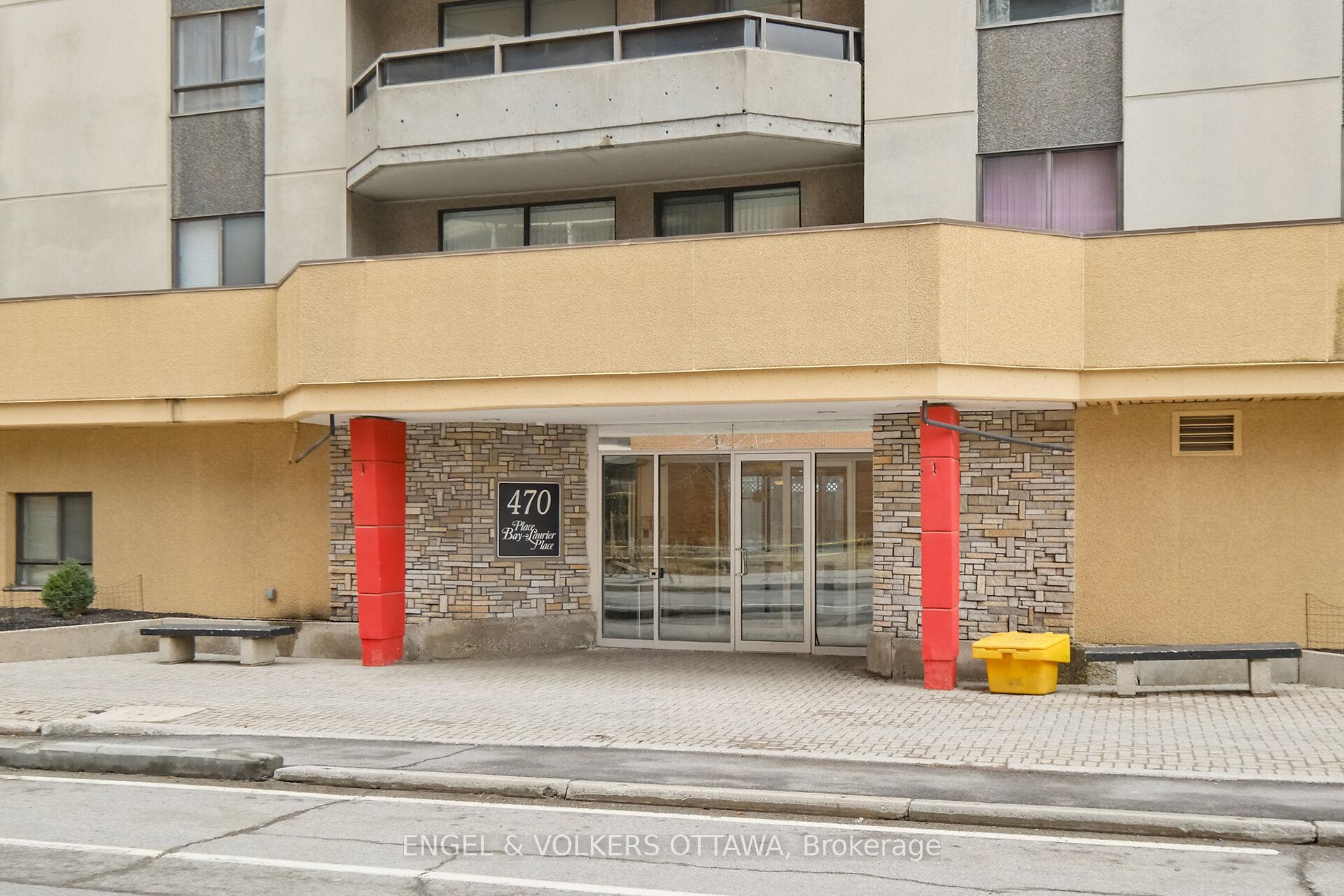 Photo 2 of Unit 906, 470 Laurier Avenue W, Ottawa, Ottawa Centre — HOMEH