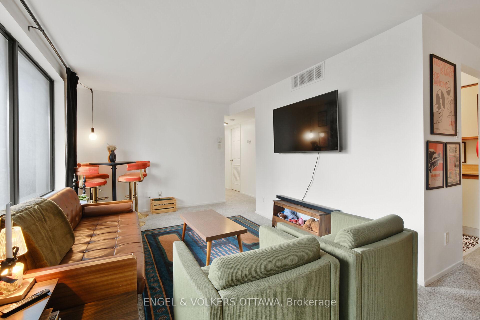 Photo 7 of Unit 906, 470 Laurier Avenue W, Ottawa, Ottawa Centre — HOMEH