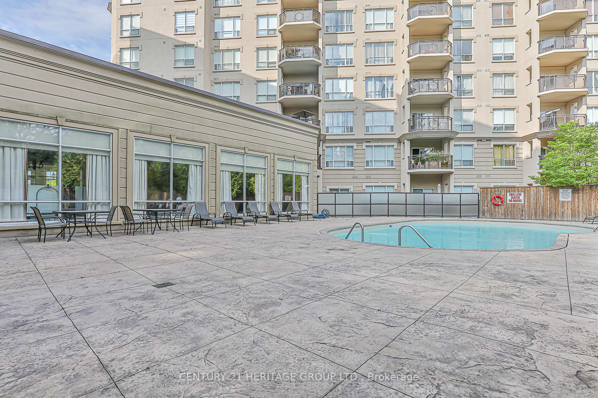 Photo 23 of Unit 414, 2 Maison Parc Court, Vaughan, Lakeview Estates — HOMEH