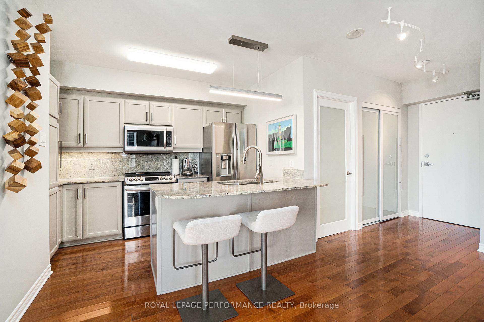 Photo 7 of Unit 1901, 445 Laurier Avenue W, Ottawa, Ottawa Centre — HOMEH