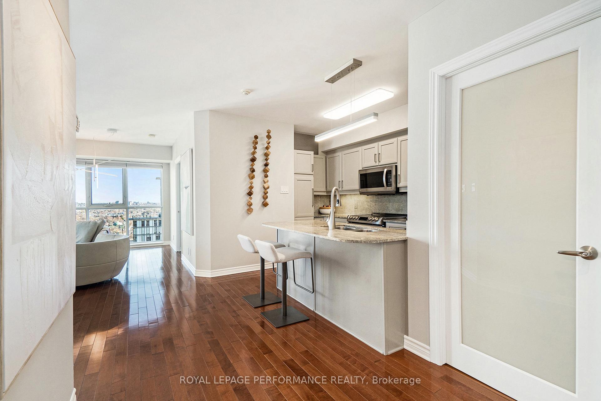 Photo 9 of Unit 1901, 445 Laurier Avenue W, Ottawa, Ottawa Centre — HOMEH