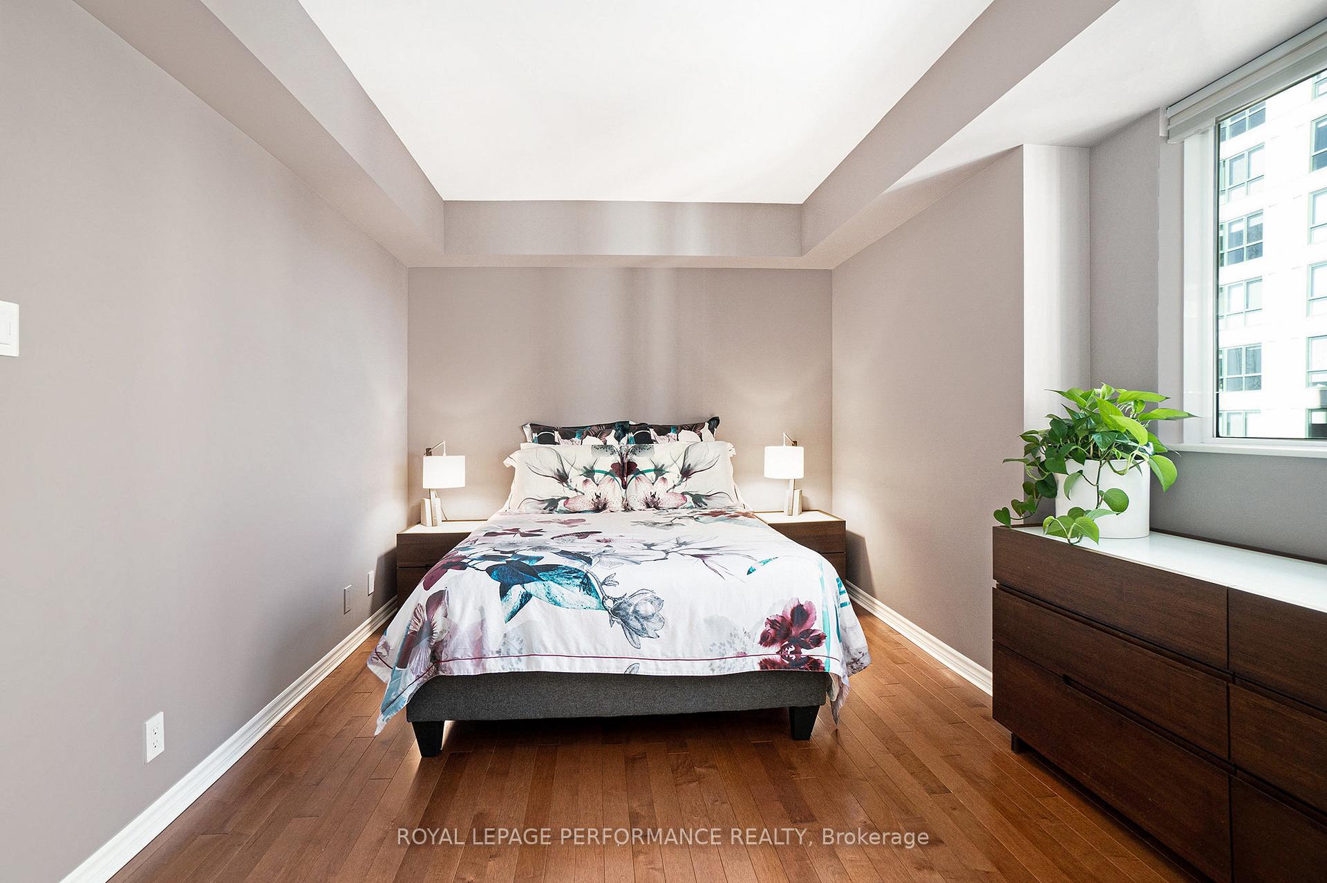 Photo 11 of Unit 1901, 445 Laurier Avenue W, Ottawa, Ottawa Centre — HOMEH