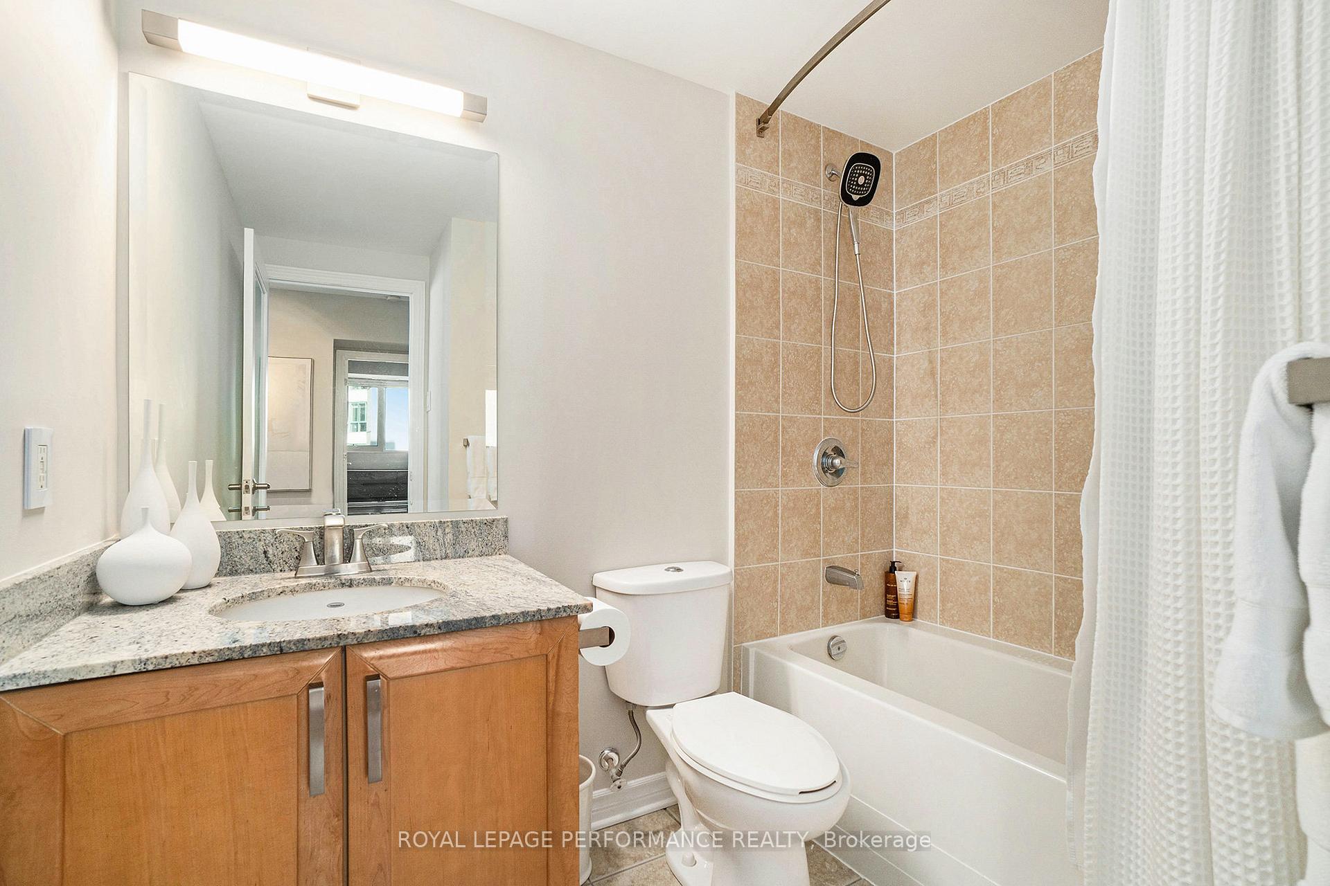 Photo 20 of Unit 1901, 445 Laurier Avenue W, Ottawa, Ottawa Centre — HOMEH
