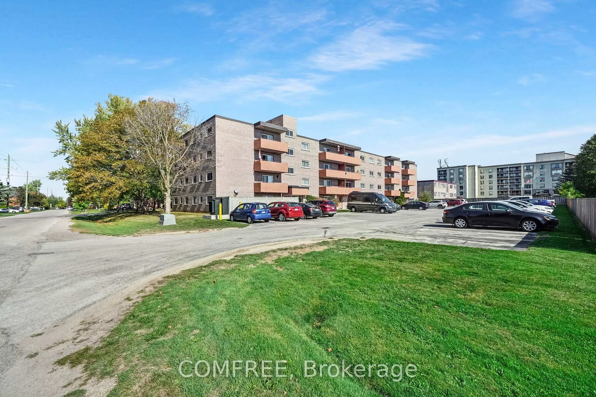Photo 3 of Unit 207, 184 Eighth Street, Collingwood — HOMEH