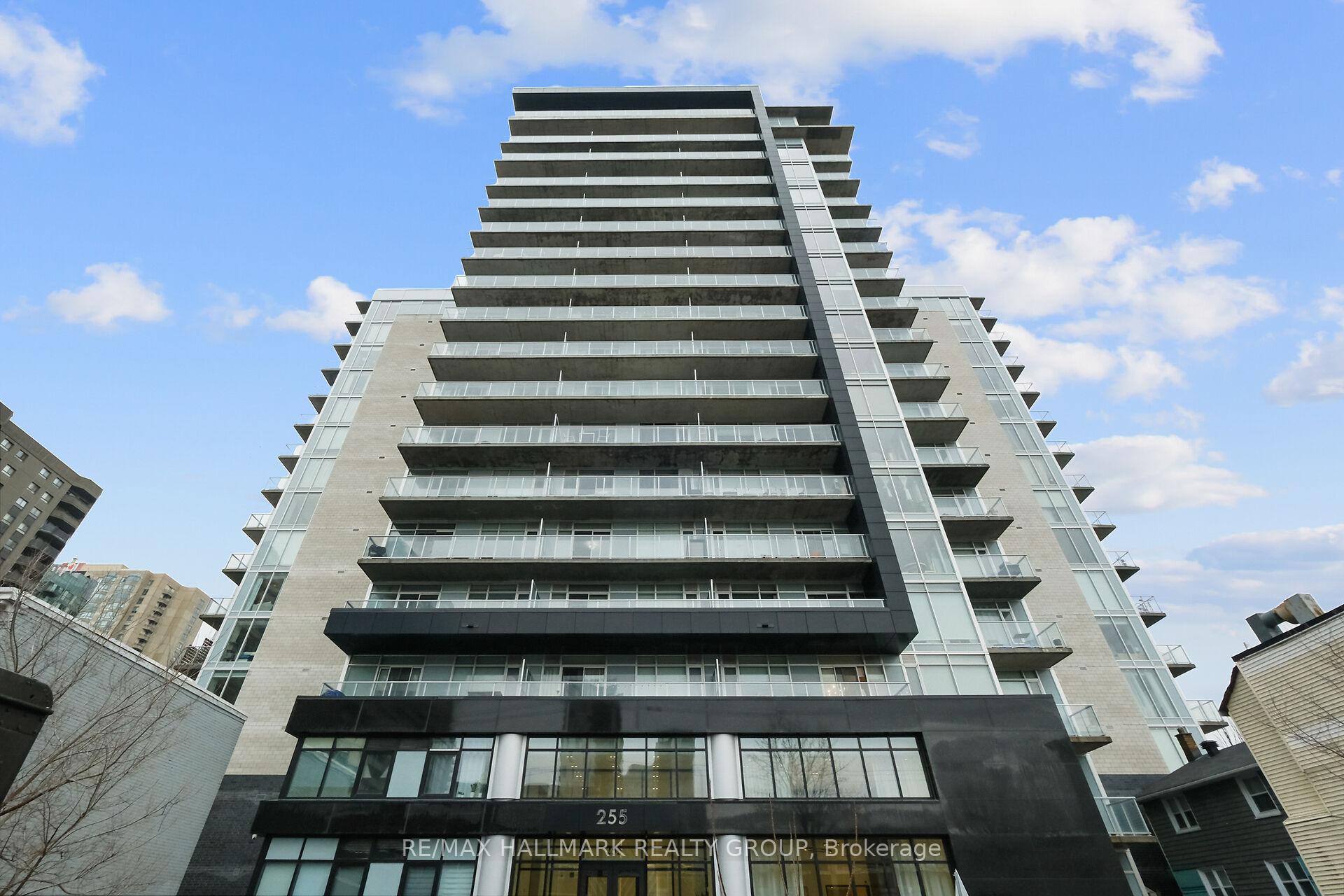 Photo 1 of Unit 1009, 255 Bay Street, Ottawa, Ottawa Centre — HOMEH