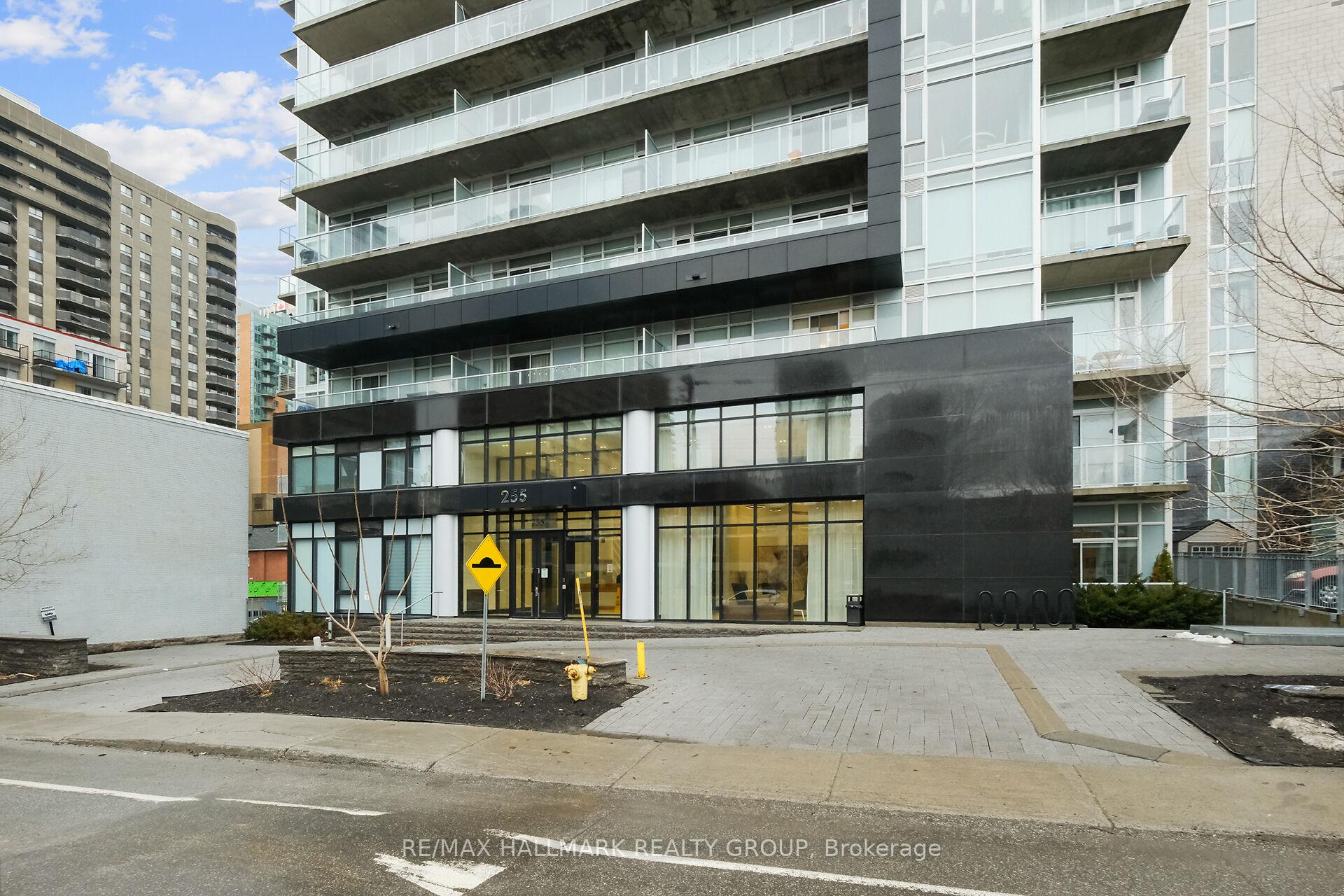 Photo 2 of Unit 1009, 255 Bay Street, Ottawa, Ottawa Centre — HOMEH