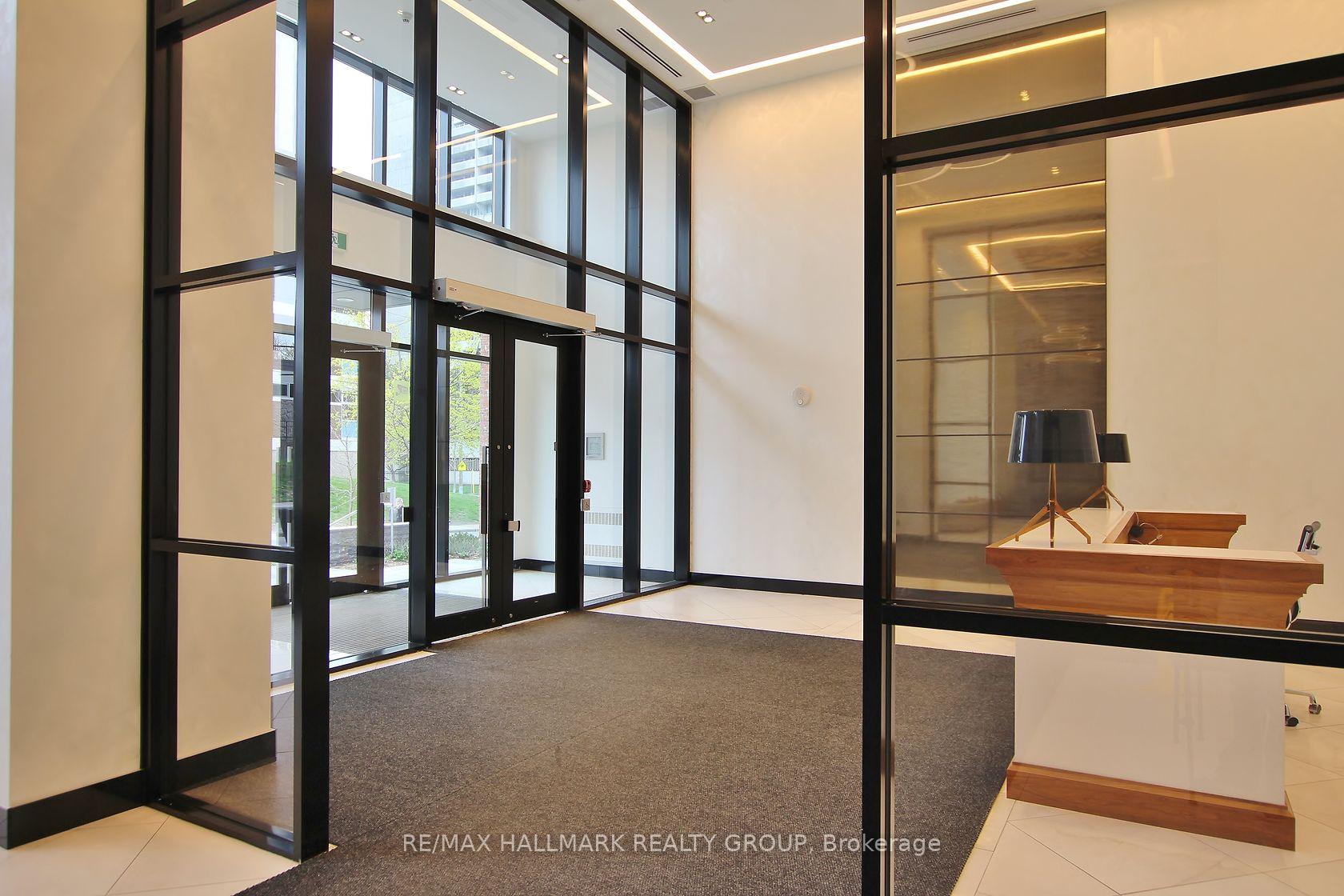 Photo 3 of Unit 1009, 255 Bay Street, Ottawa, Ottawa Centre — HOMEH