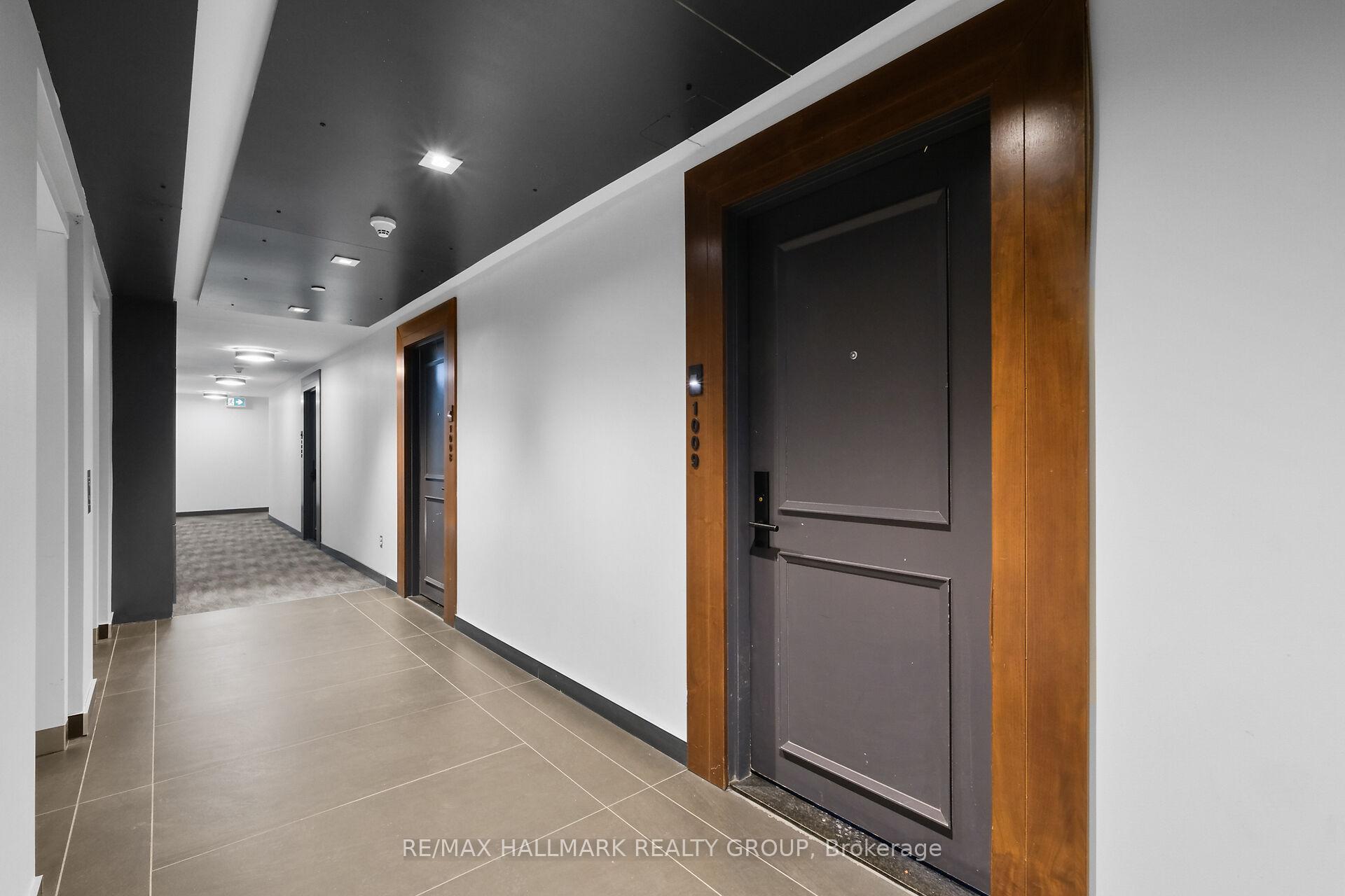 Photo 7 of Unit 1009, 255 Bay Street, Ottawa, Ottawa Centre — HOMEH