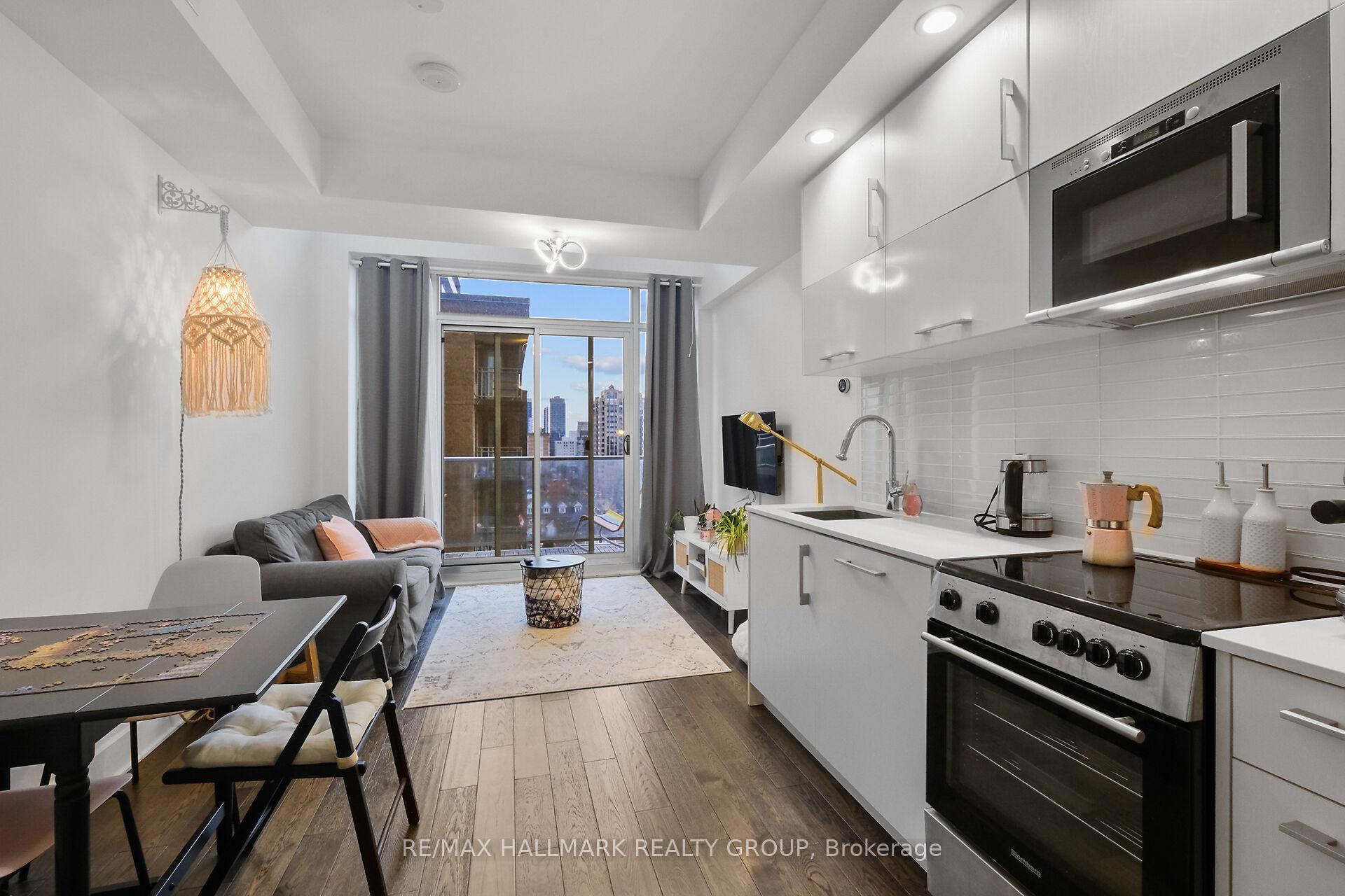 Photo 11 of Unit 1009, 255 Bay Street, Ottawa, Ottawa Centre — HOMEH