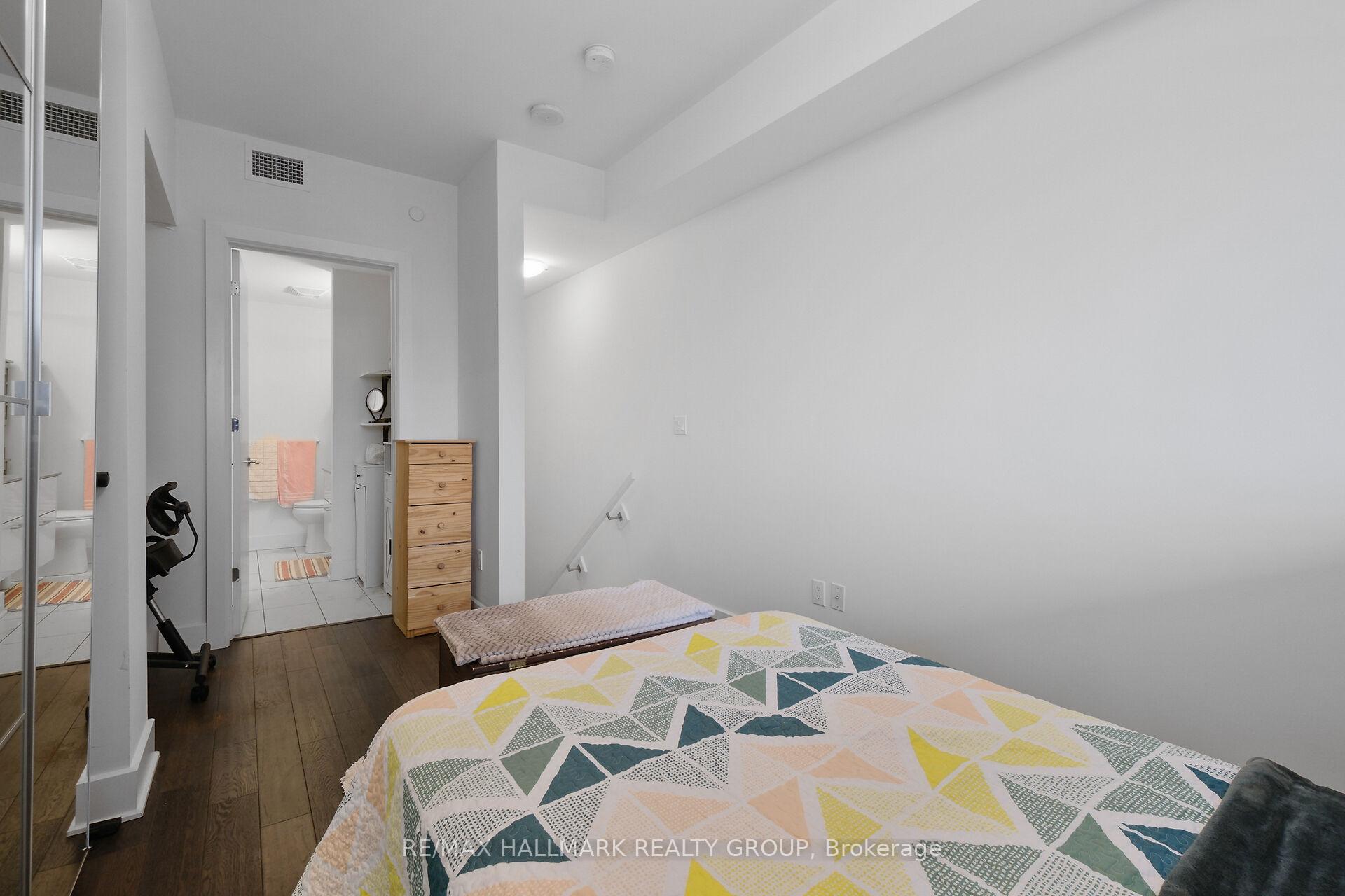 Photo 19 of Unit 1009, 255 Bay Street, Ottawa, Ottawa Centre — HOMEH