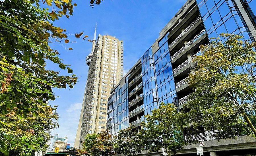 Front of Unit 505, 270 Queens Quay W