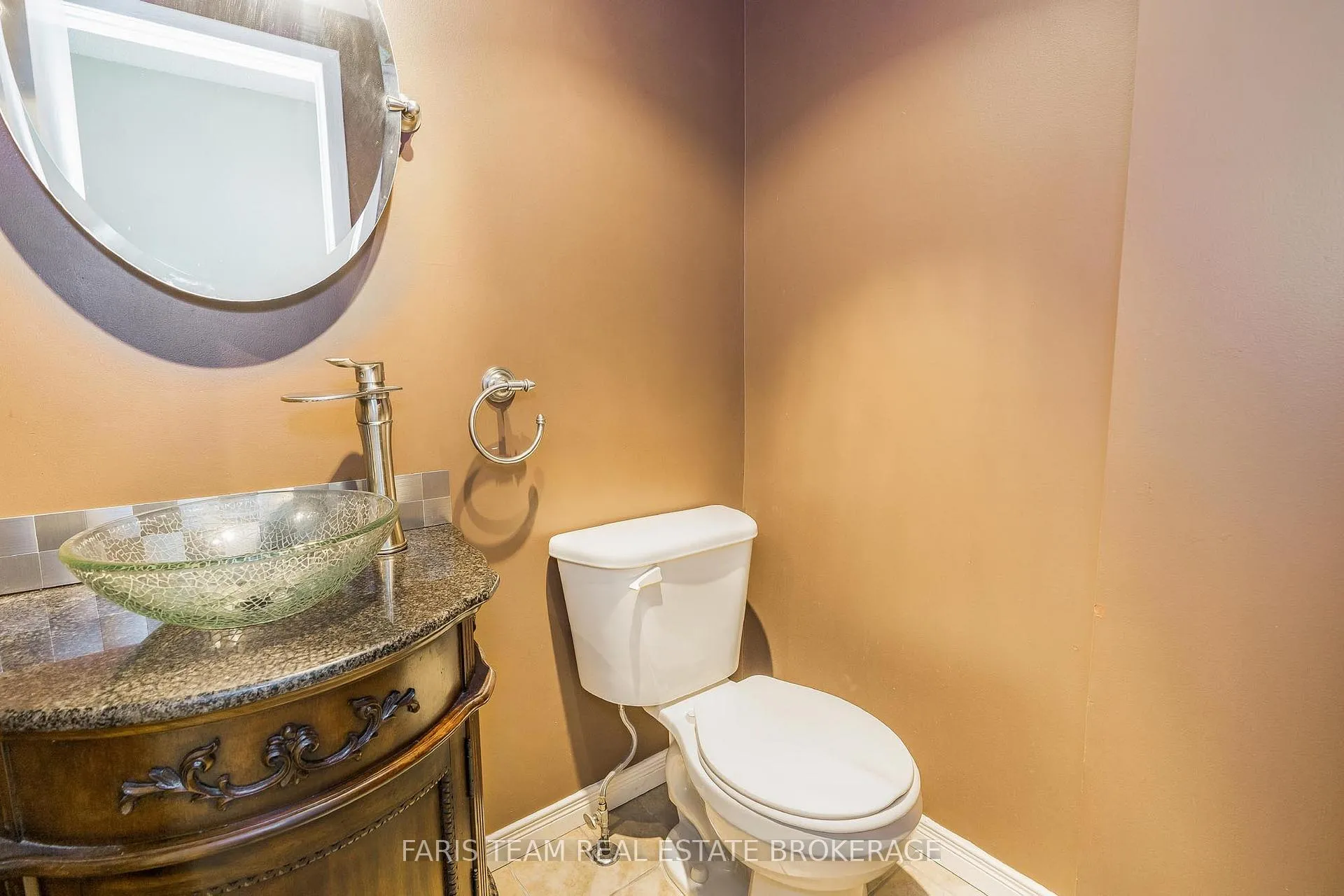 Photo 14 of Unit 7, 52 Adelaide Street, Barrie, Allandale — HOMEH