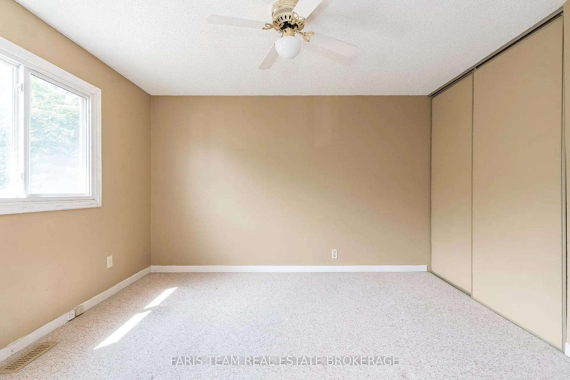 Photo 18 of Unit 7, 52 Adelaide Street, Barrie, Allandale — HOMEH