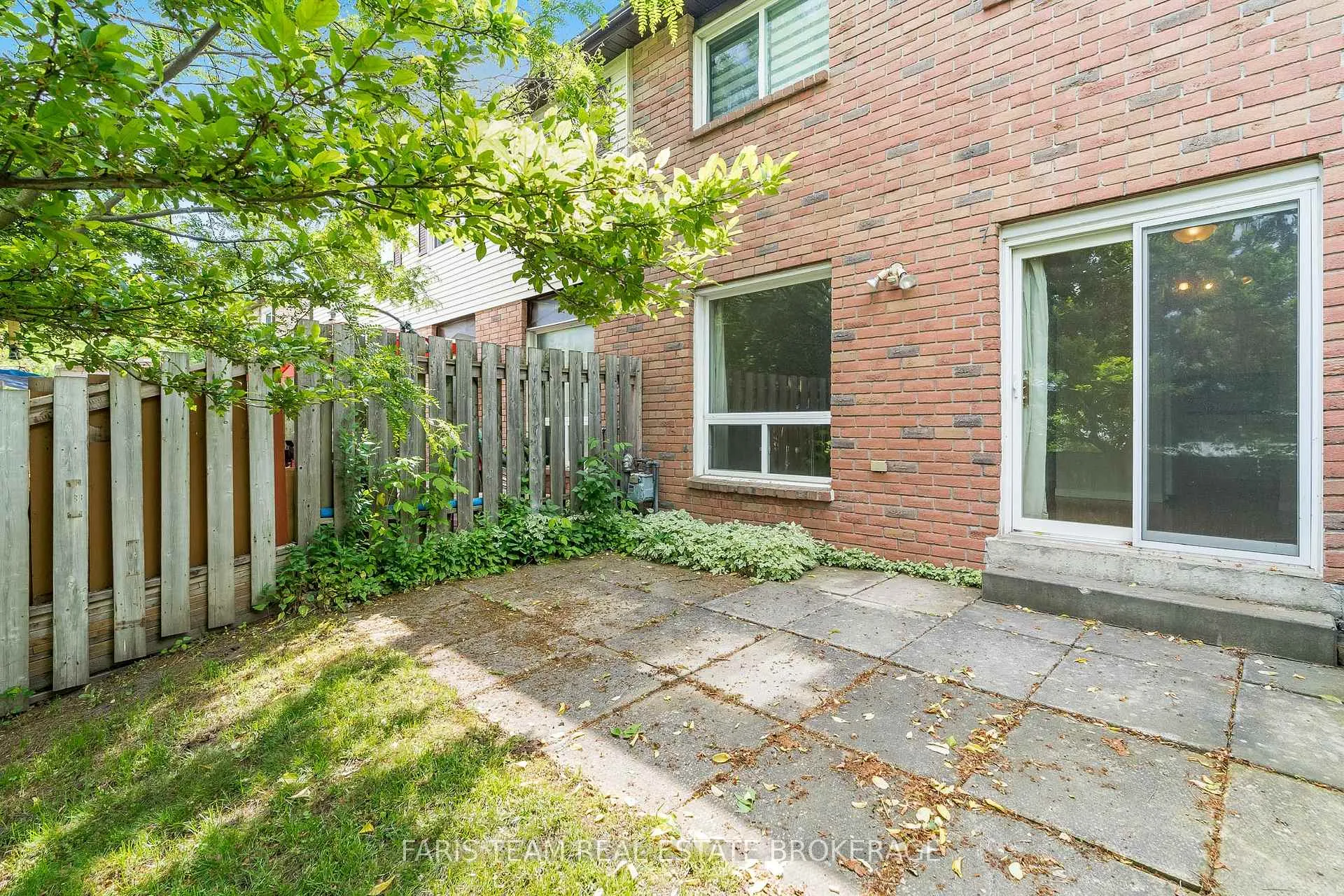 Photo 28 of Unit 7, 52 Adelaide Street, Barrie, Allandale — HOMEH